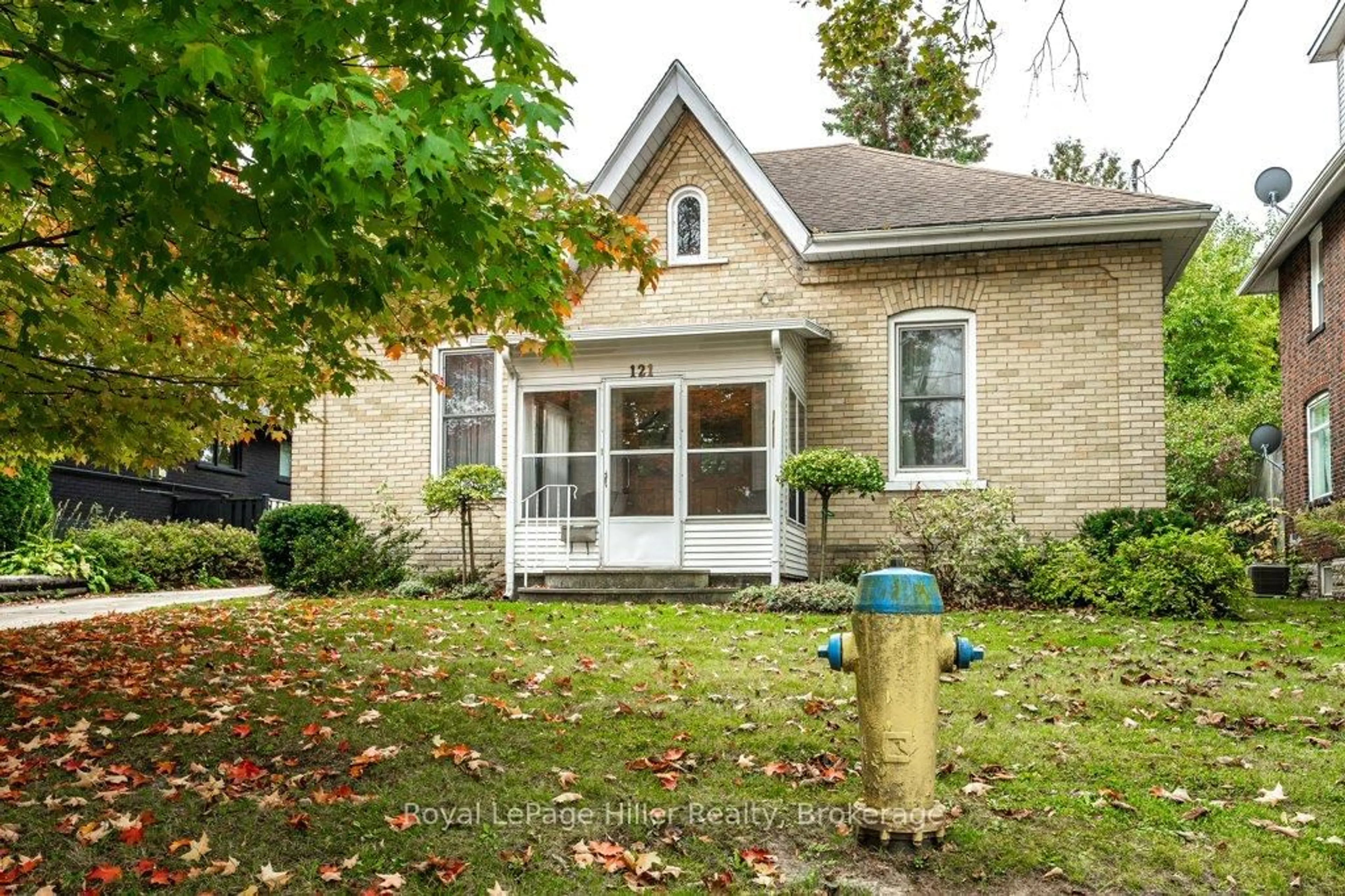 Home with brick exterior material, street for 121 Water St, Stratford Ontario N5A 3C3