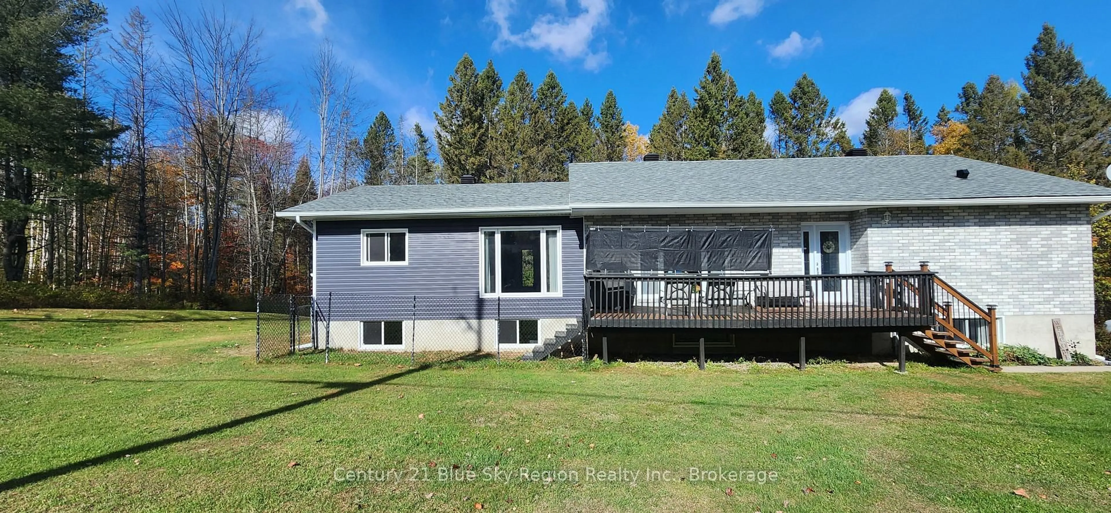 Home with vinyl exterior material, unknown for 223 Development Rd, Bonfield Ontario P0H 1E0