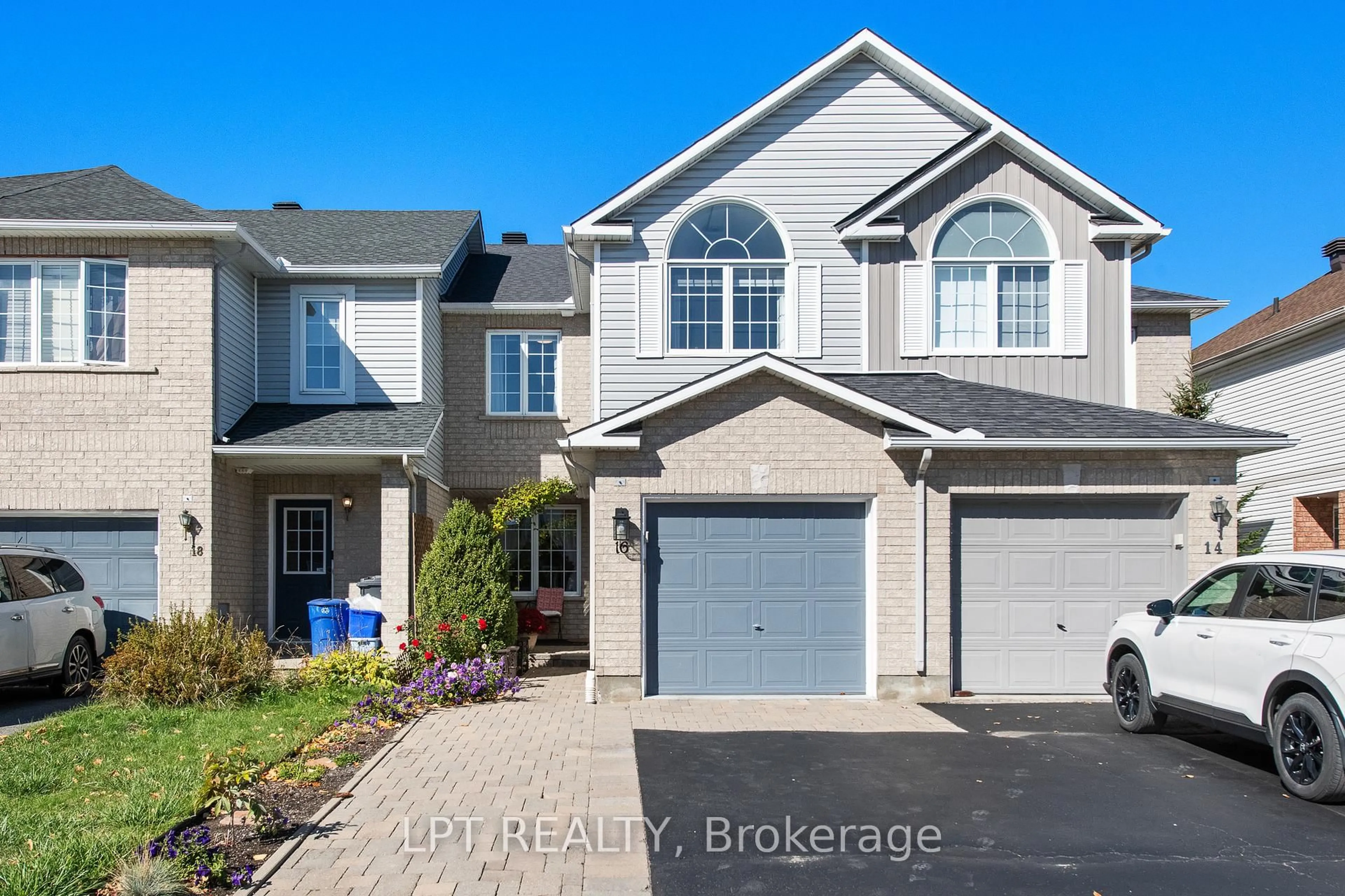 Home with brick exterior material, street for 16 Calaveras Ave, Ottawa Ontario K2J 4Z8