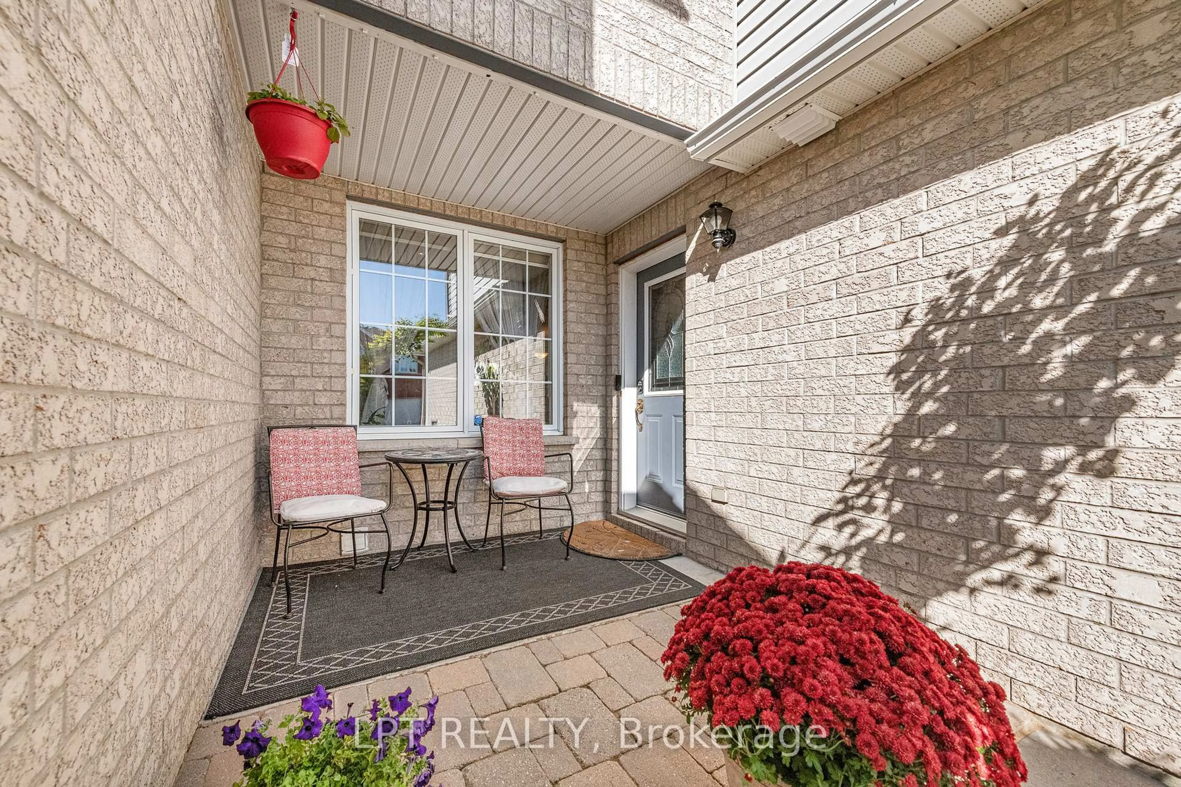 Patio, water/lake/river/ocean view for 16 Calaveras Ave, Ottawa Ontario K2J 4Z8