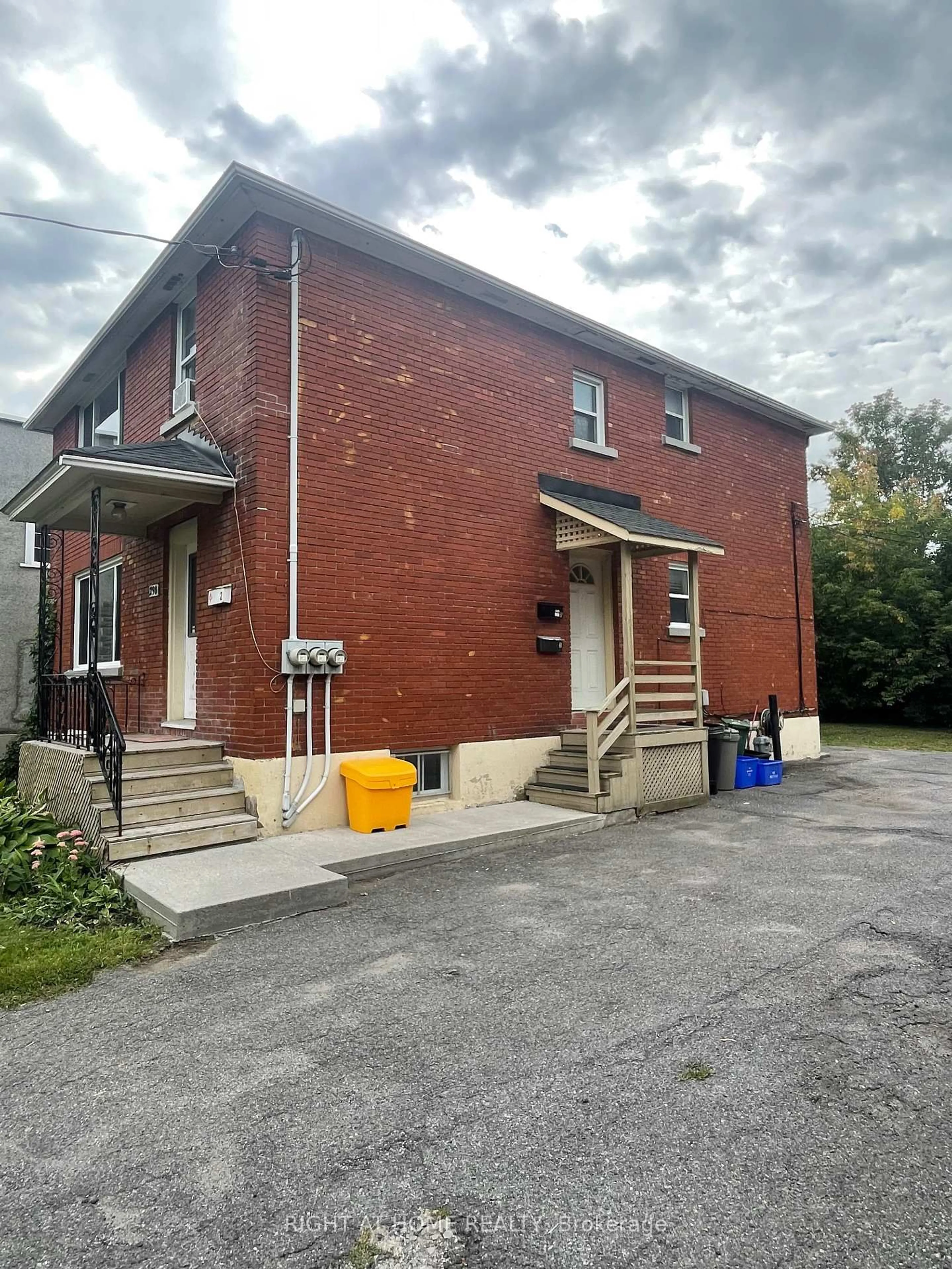 Unknown for 298 Churchill Ave, Ottawa Ontario K1Z 5B6