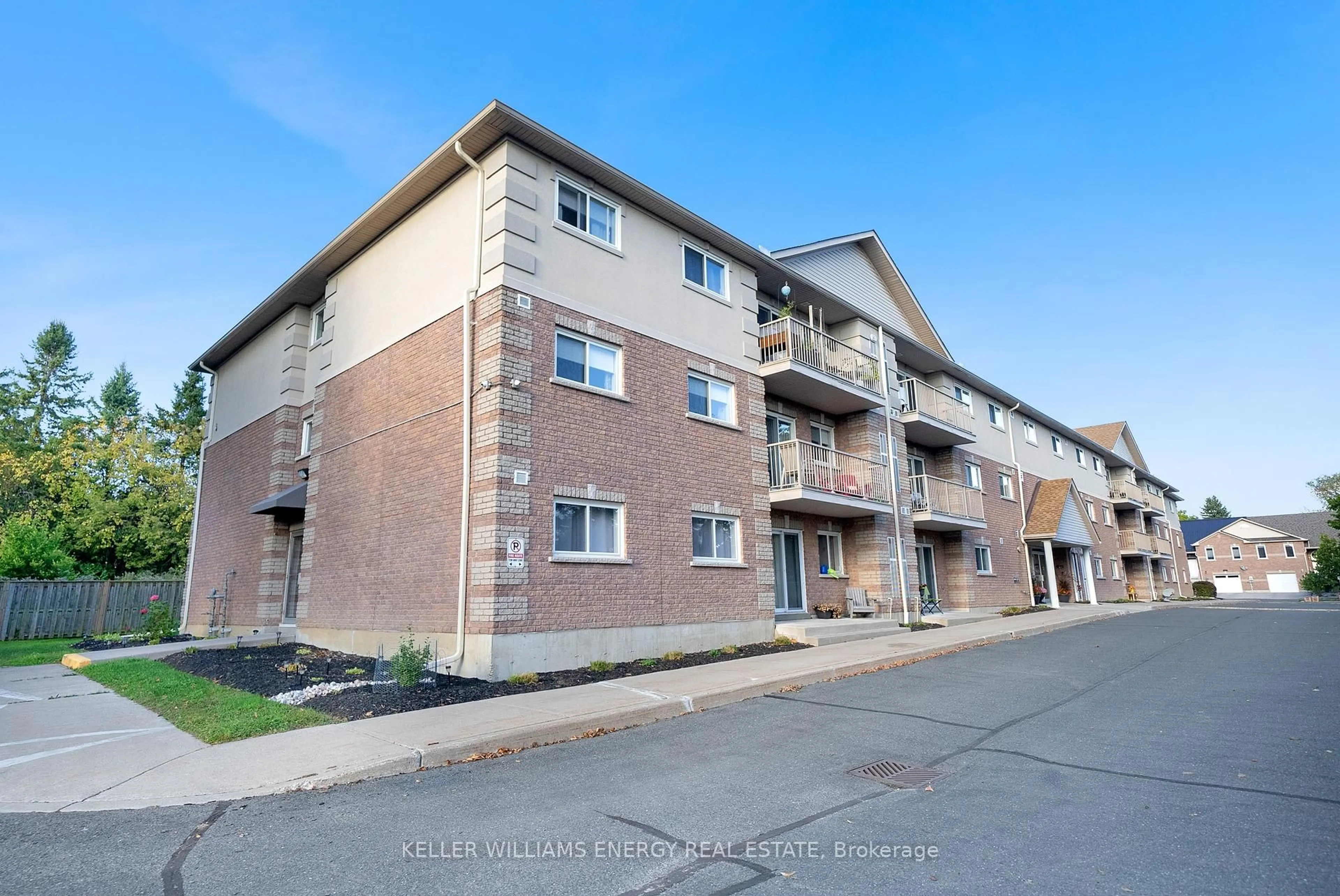 Unknown for 841 Battell St #208, Cobourg Ontario K9A 0B9