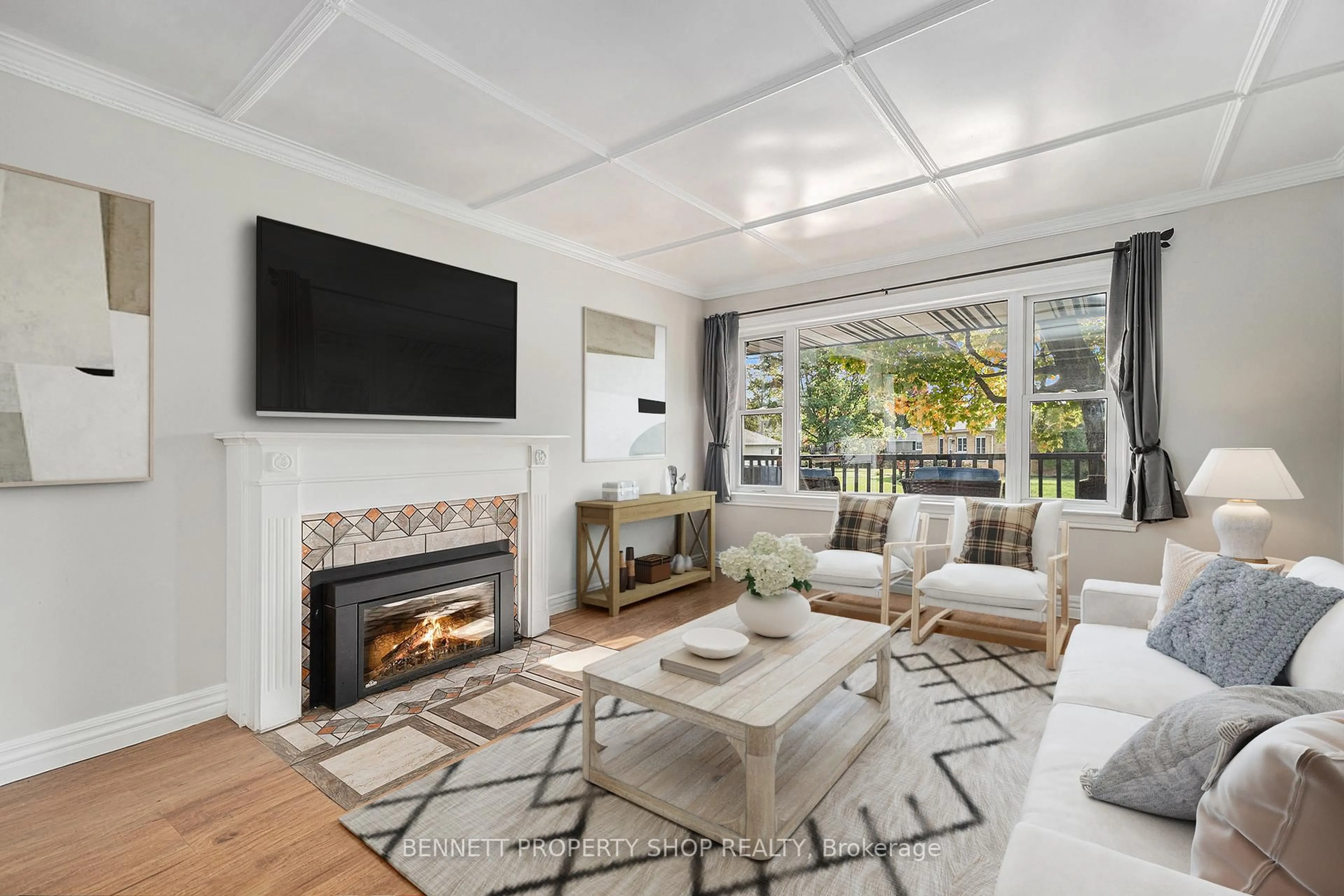 Living room with furniture, unknown for 1109 Edward St, Manotick Ontario K4M 1G8