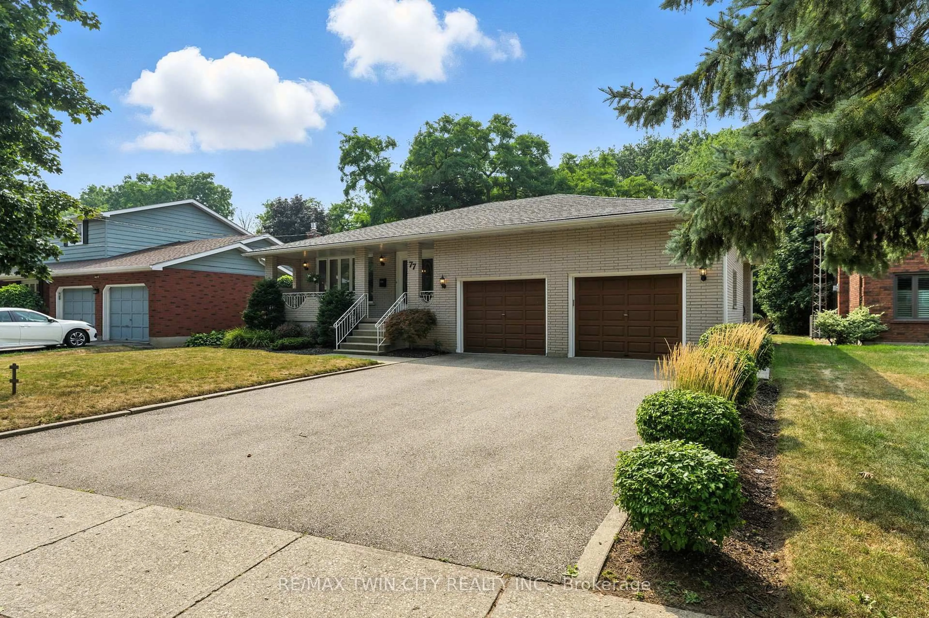 Home with brick exterior material, street for 77 Glenwood Dr, Brantford Ontario N3S 7N1