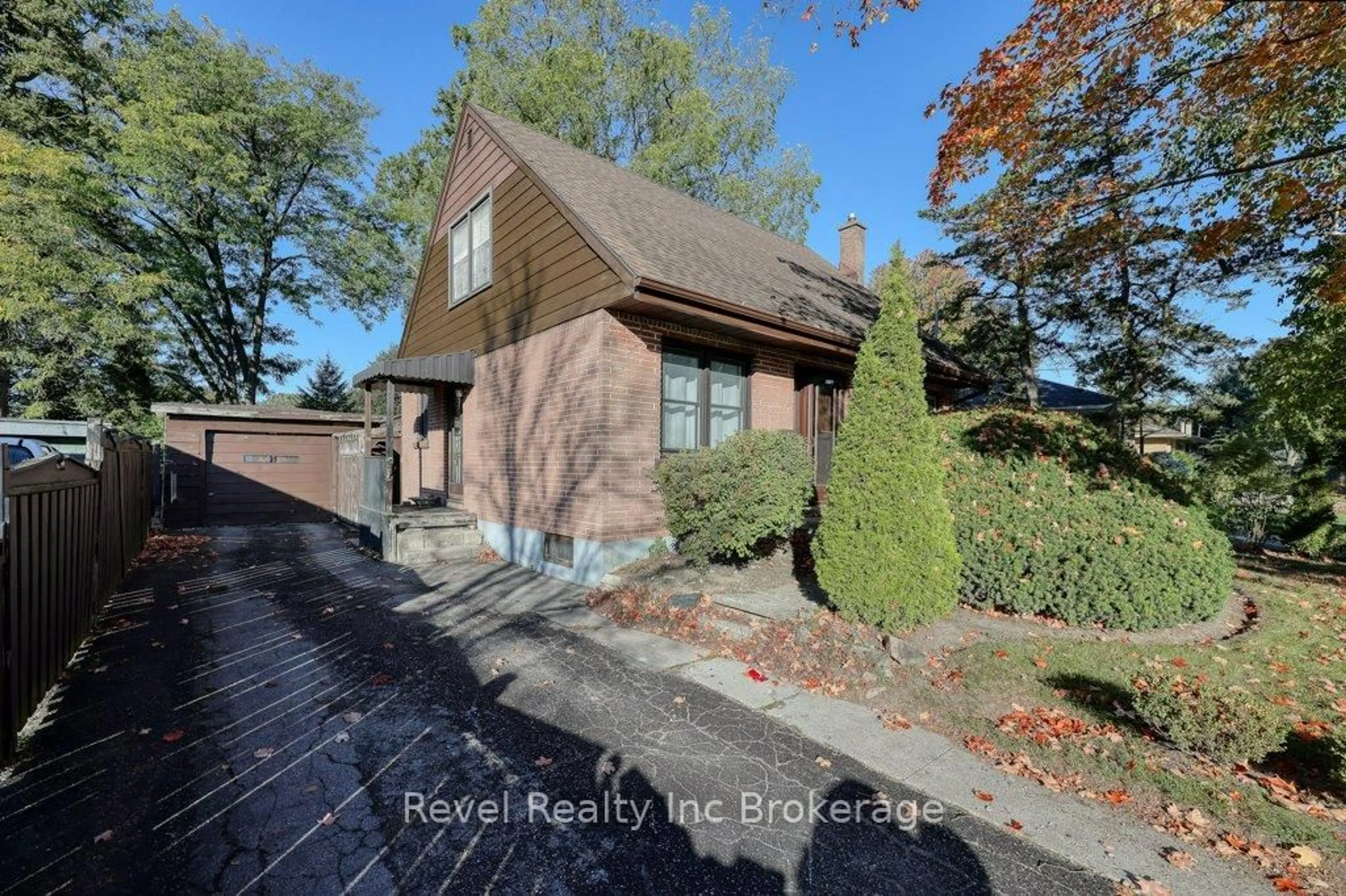 Unknown for 46 Aileen Dr, Woodstock Ontario N4S 4A1