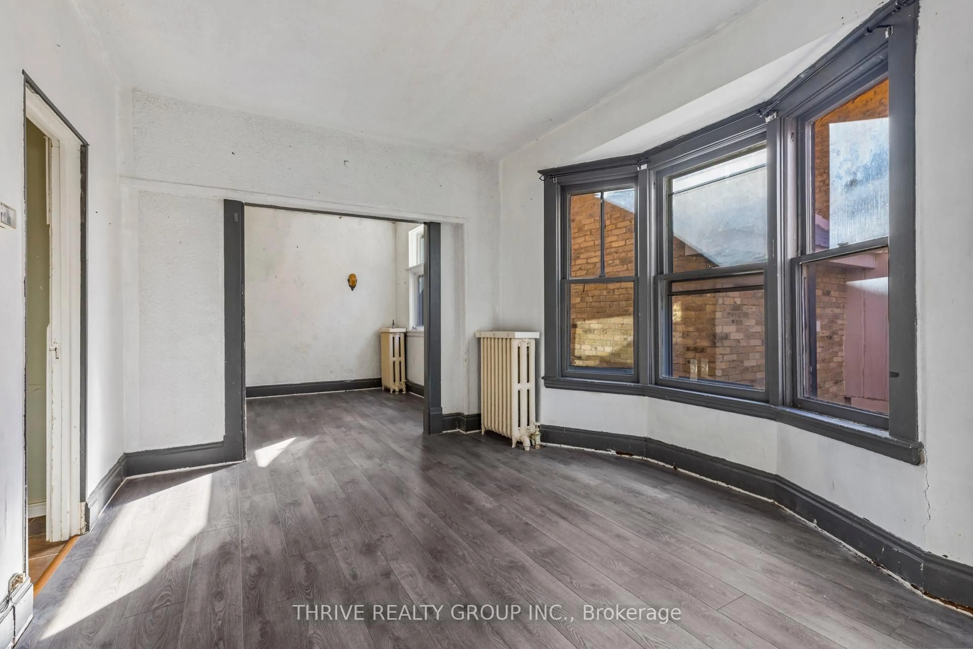 A pic of a room for 11 Forest Ave, St. Thomas Ontario N5R 2J1