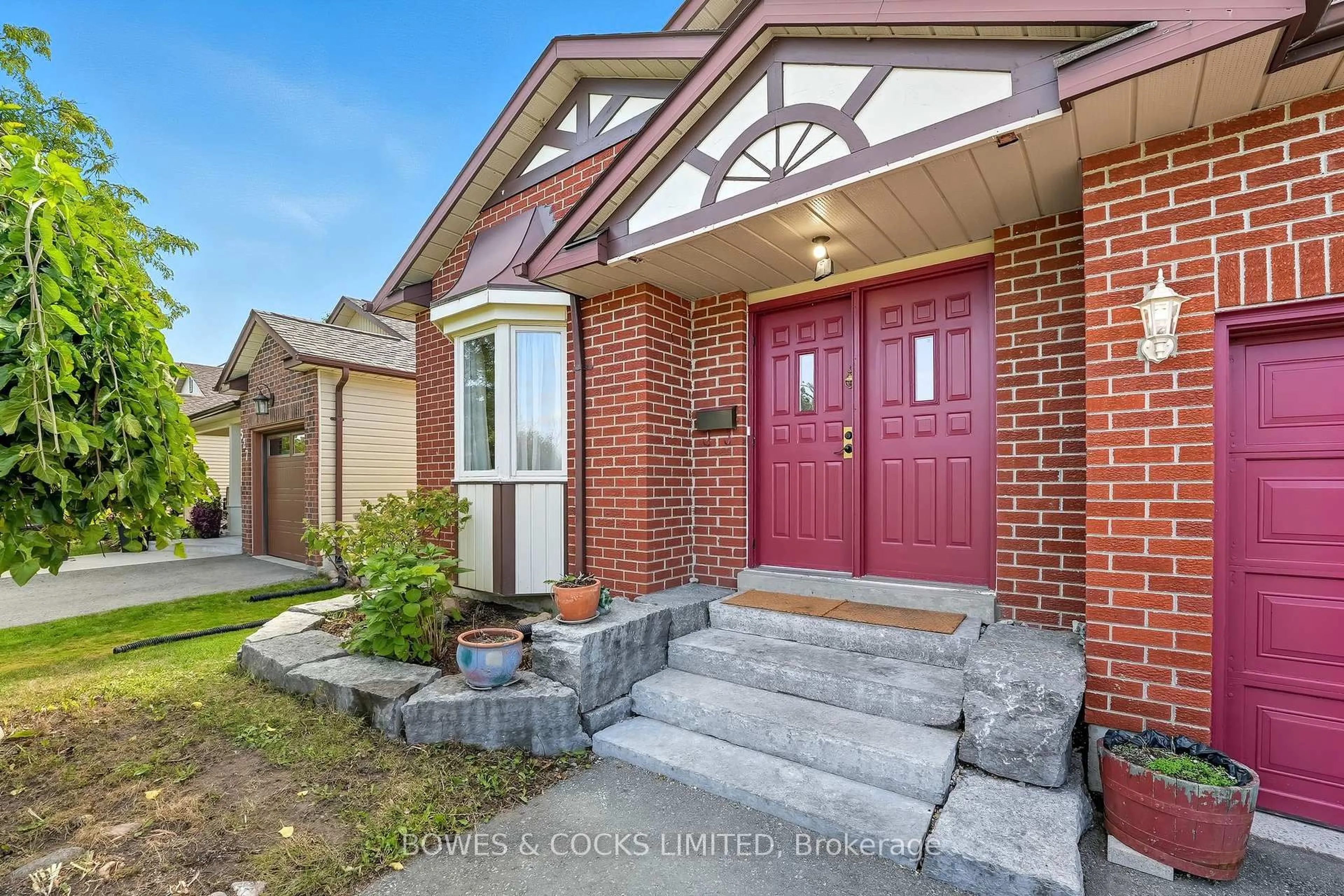 Home with brick exterior material, street for 523 Laurie Ave, Peterborough Ontario K9L 1X8