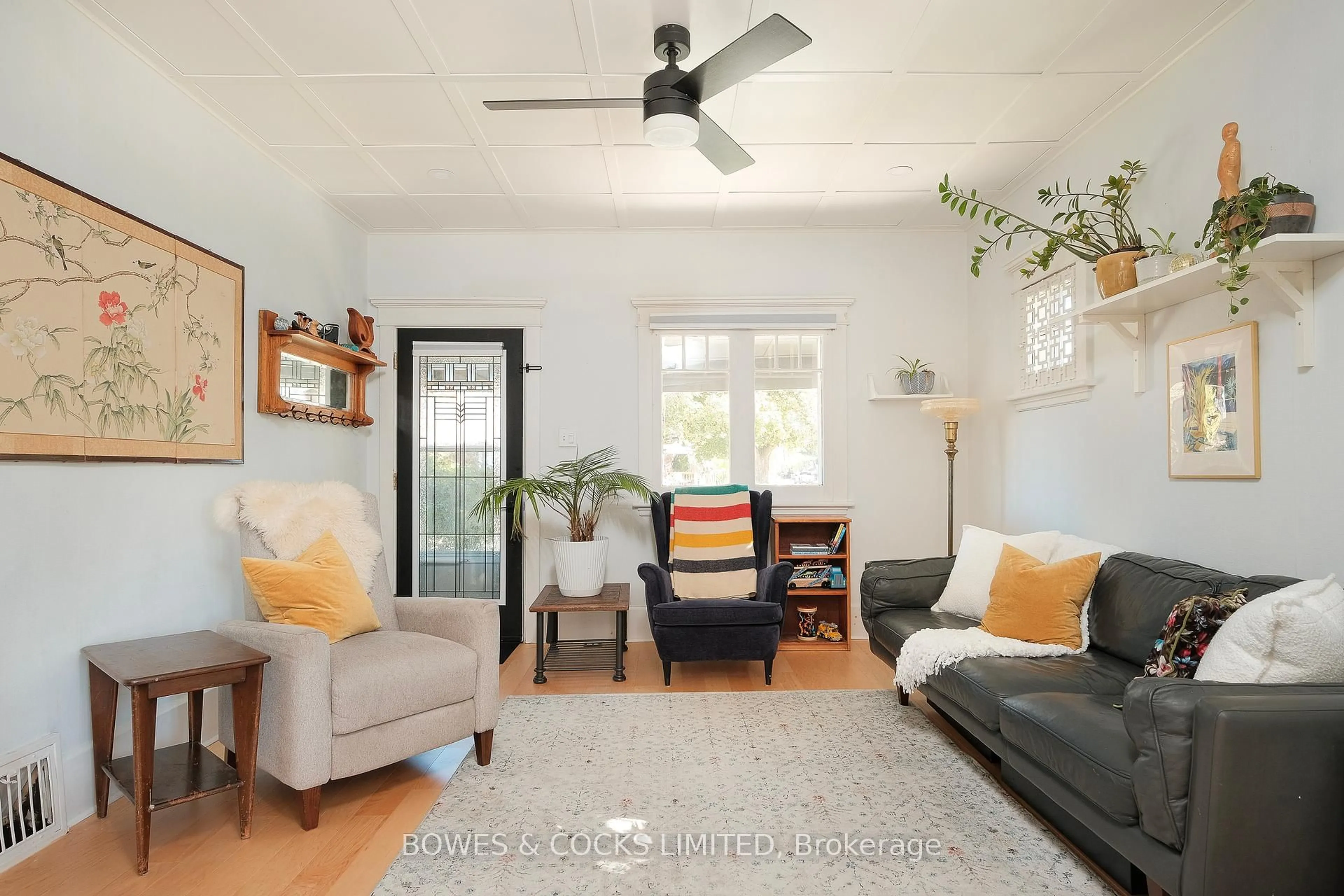 Living room with furniture, unknown for 705 Young St, Peterborough Ontario K9J 3A3