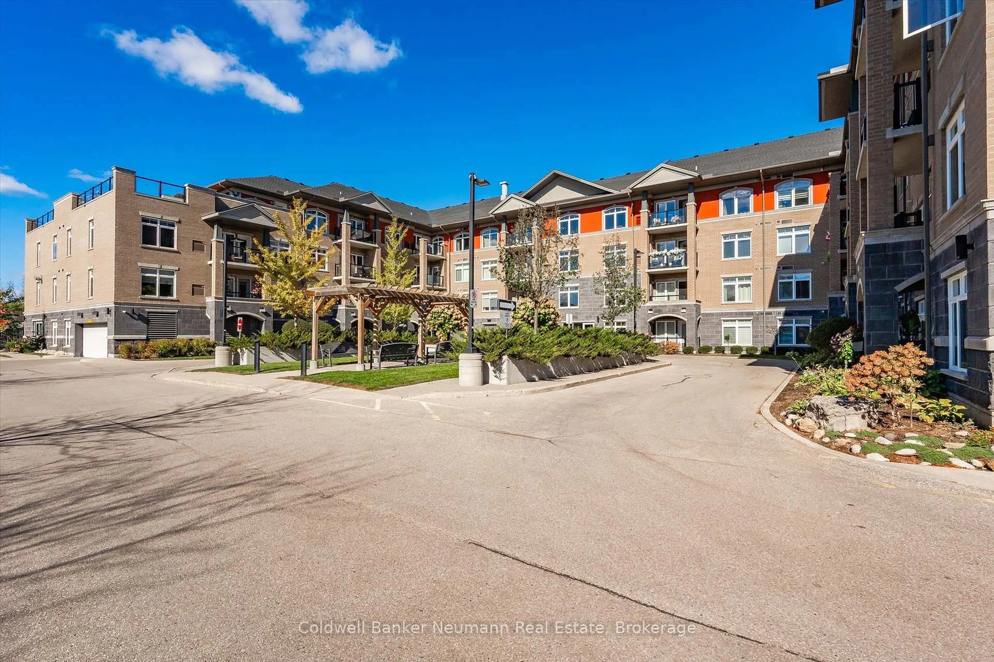 A pic from outside/outdoor area/front of a property/back of a property/a pic from drone, water/lake/river/ocean view for 106 Bard Blvd #304, Guelph Ontario N1L 0L8