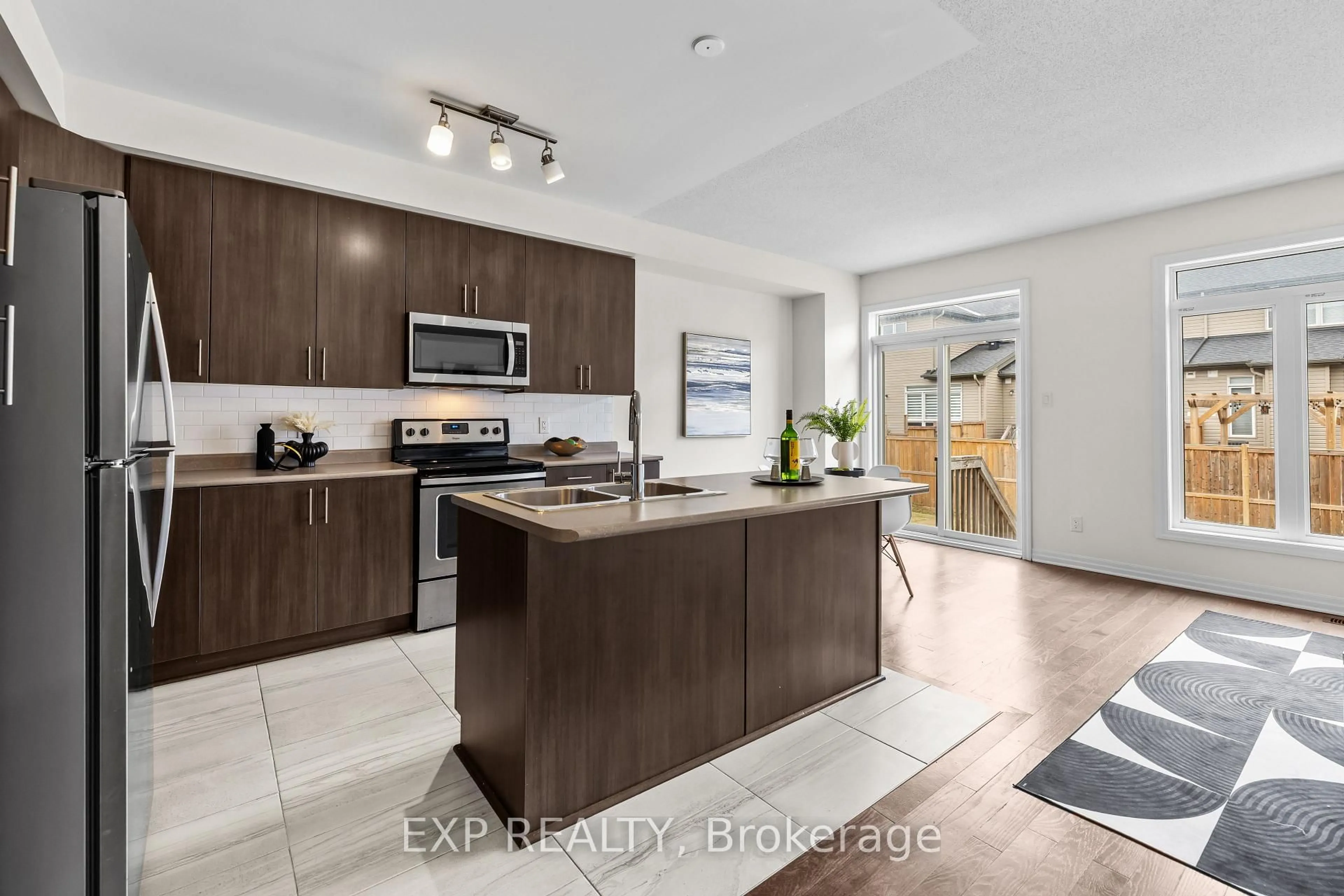 Open concept kitchen, ceramic/tile floor for 157 Overberg Way, Ottawa Ontario K2S 0V8