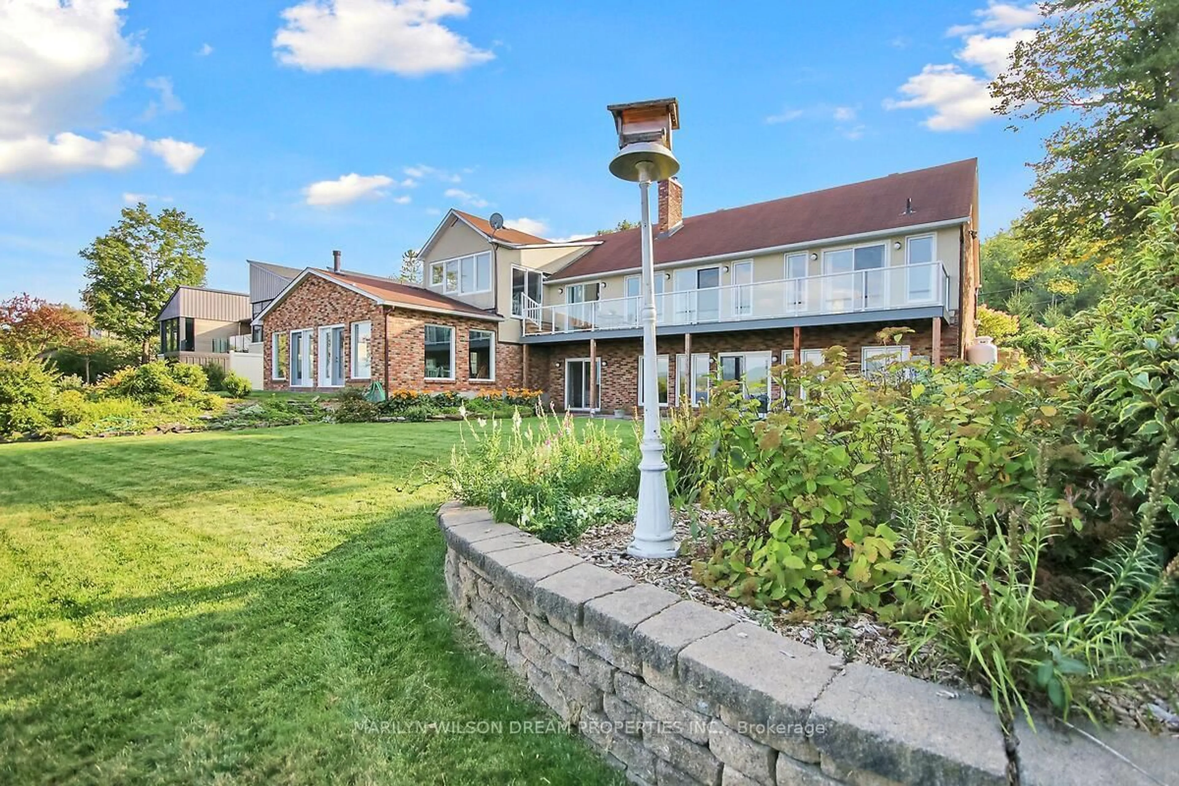 A pic from outside/outdoor area/front of a property/back of a property/a pic from drone, water/lake/river/ocean view for 2998 Barlow Cres, Ottawa Ontario K0A 1T0