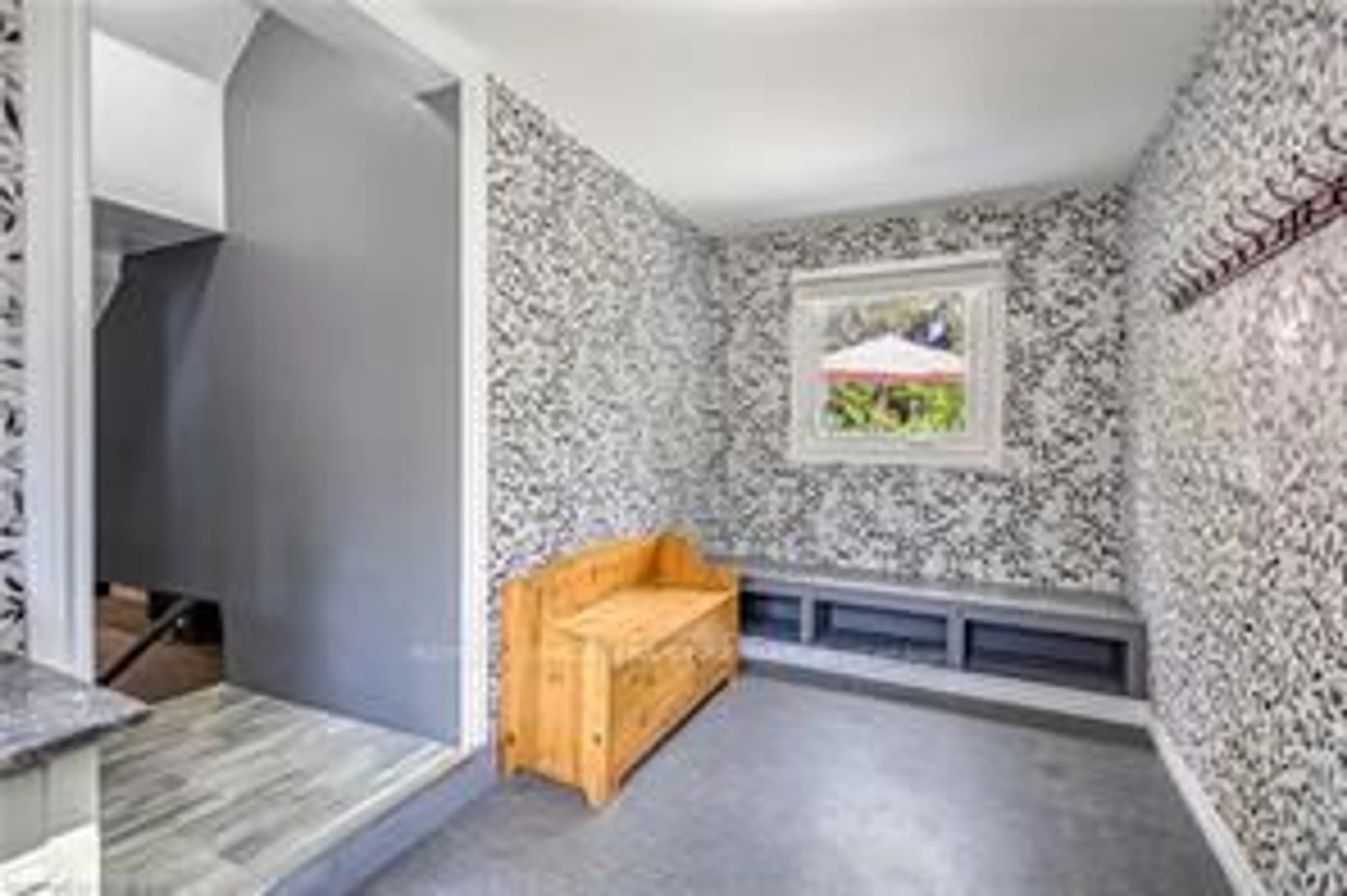 Unknown for 118 Main St, Norwich Ontario N0J 1P0