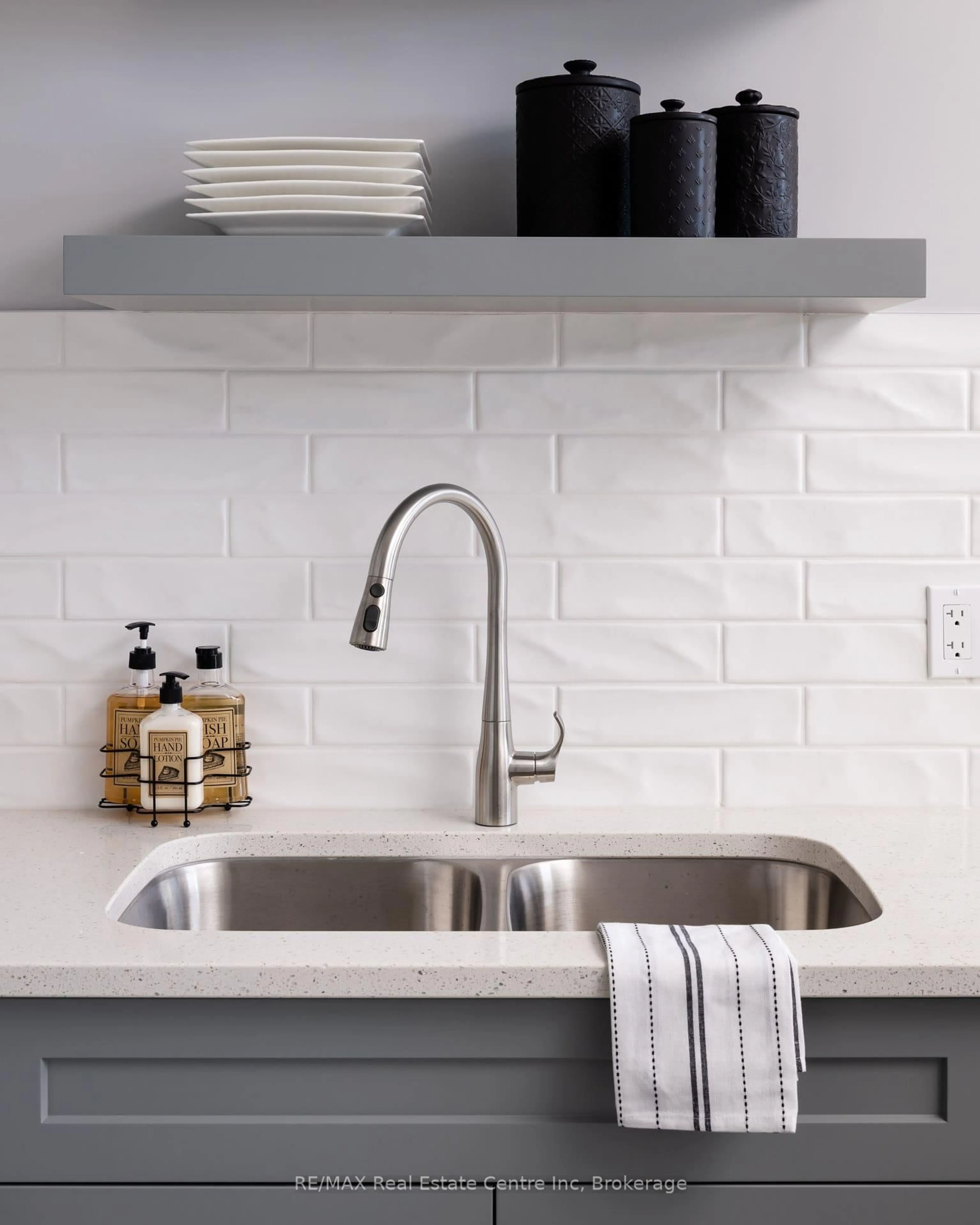 Contemporary kitchen, ceramic/tile floor for 202B Bridge Cres, Minto Ontario N0G 2P0