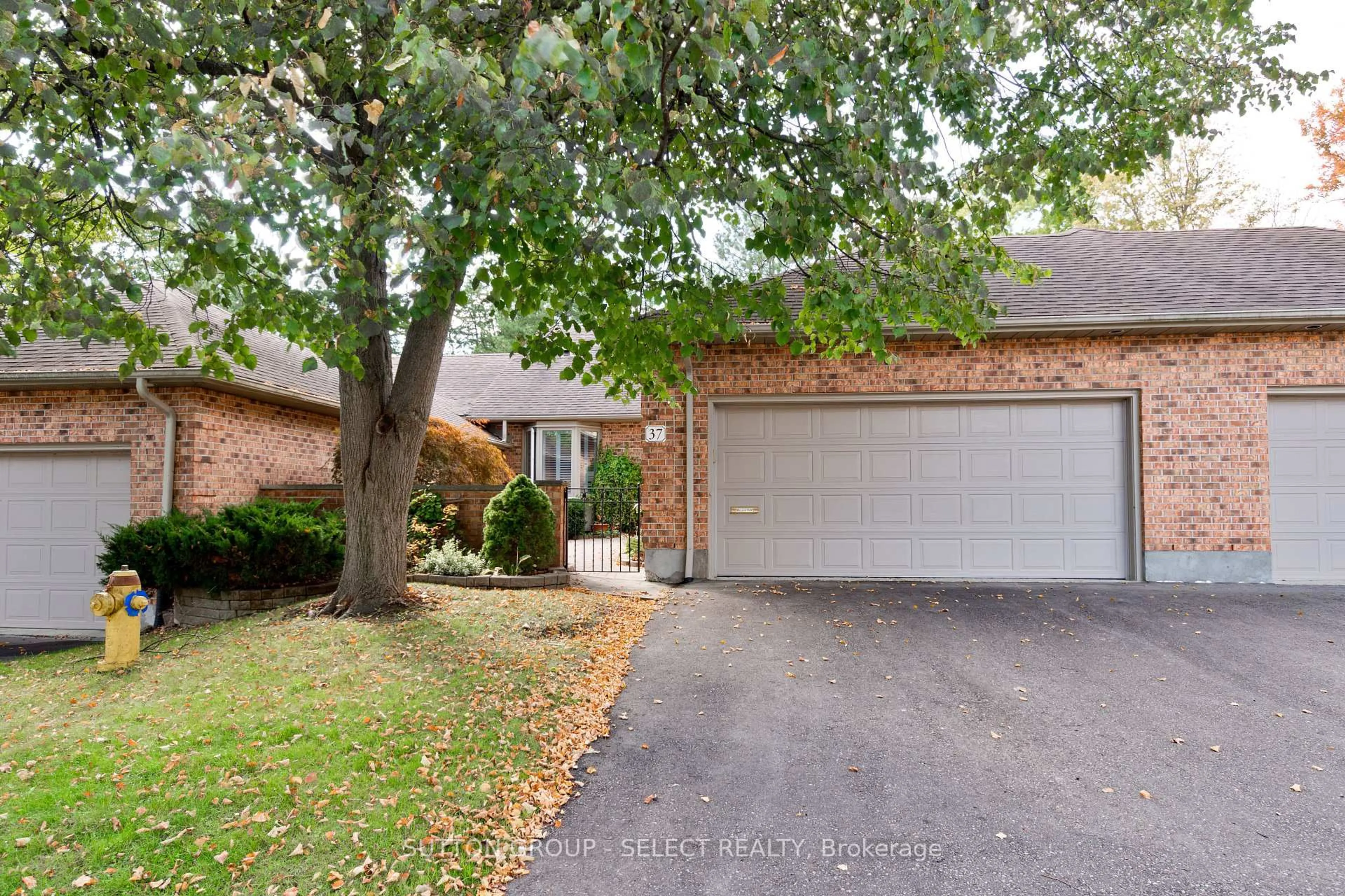 Unknown for 1443 Commissioners Rd #37, London South Ontario N6K 1E2