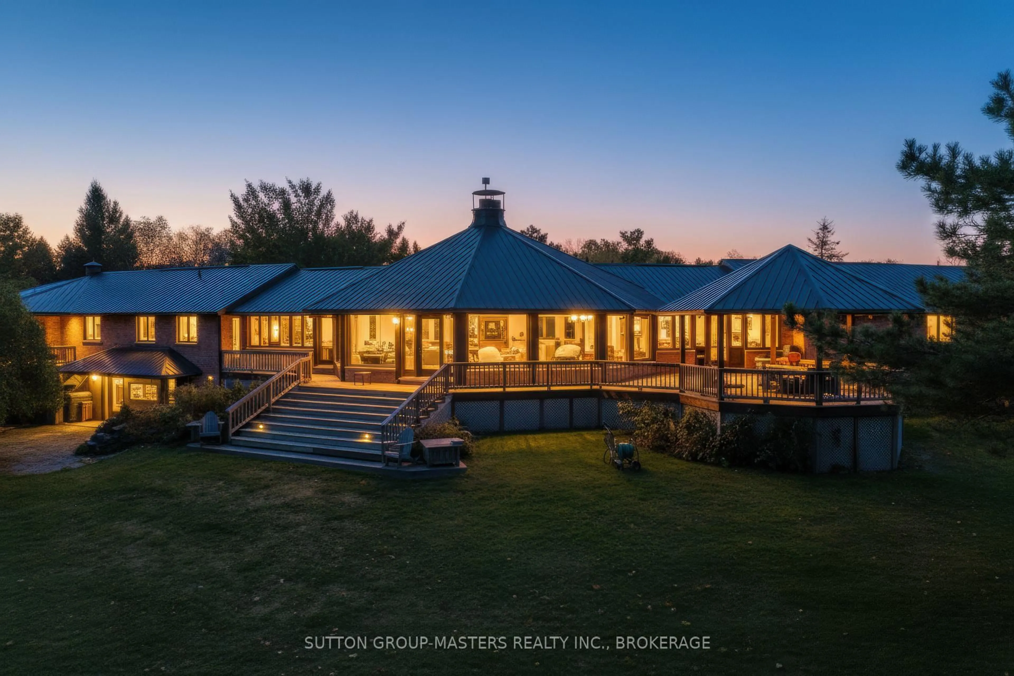 A pic from outside/outdoor area/front of a property/back of a property/a pic from drone, mountain view for 314 Baseline Rd, Gananoque Ontario K7G 2V6