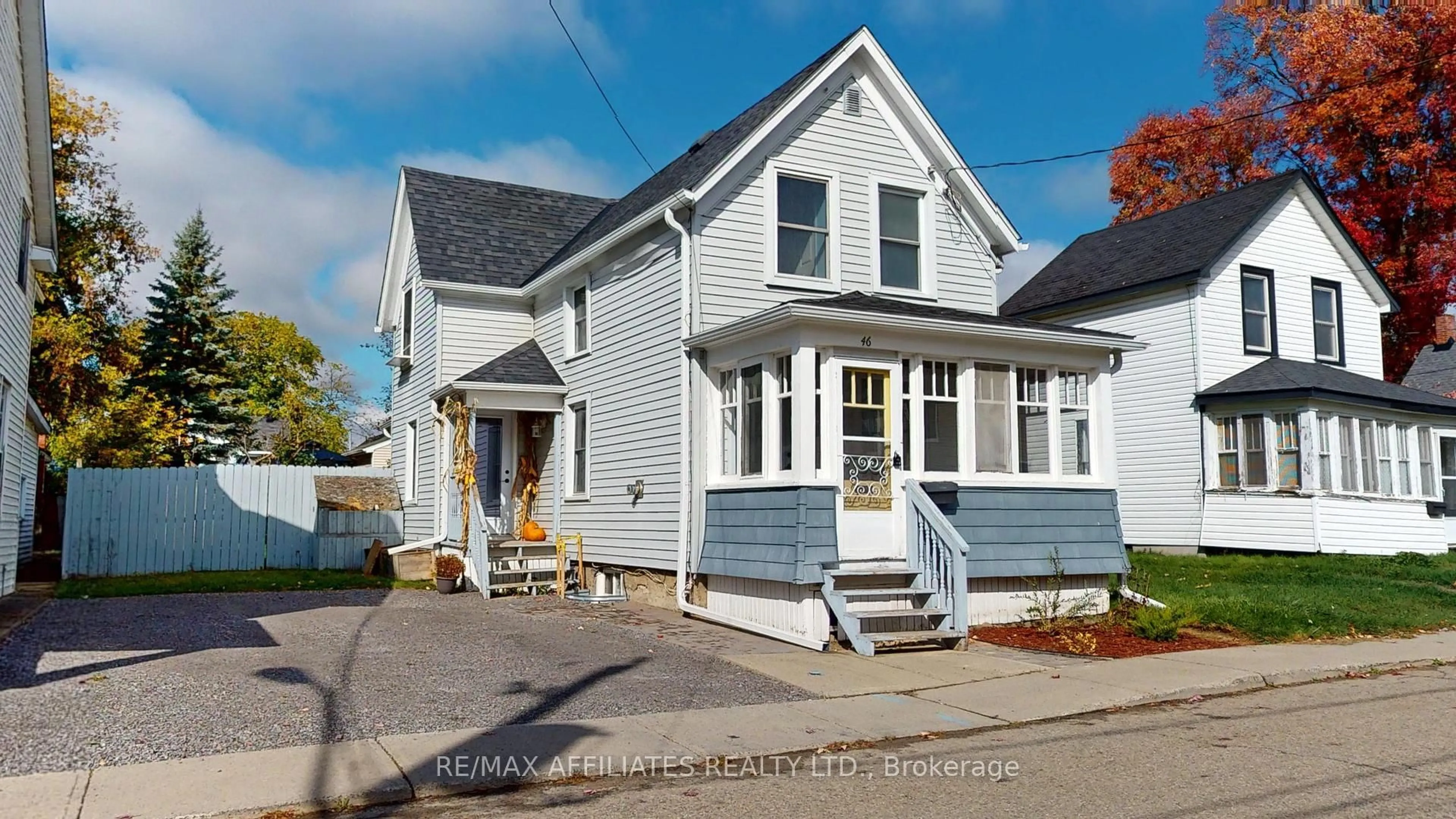 Home with vinyl exterior material, street for 46 Abbott St, Brockville Ontario K6V 4A6