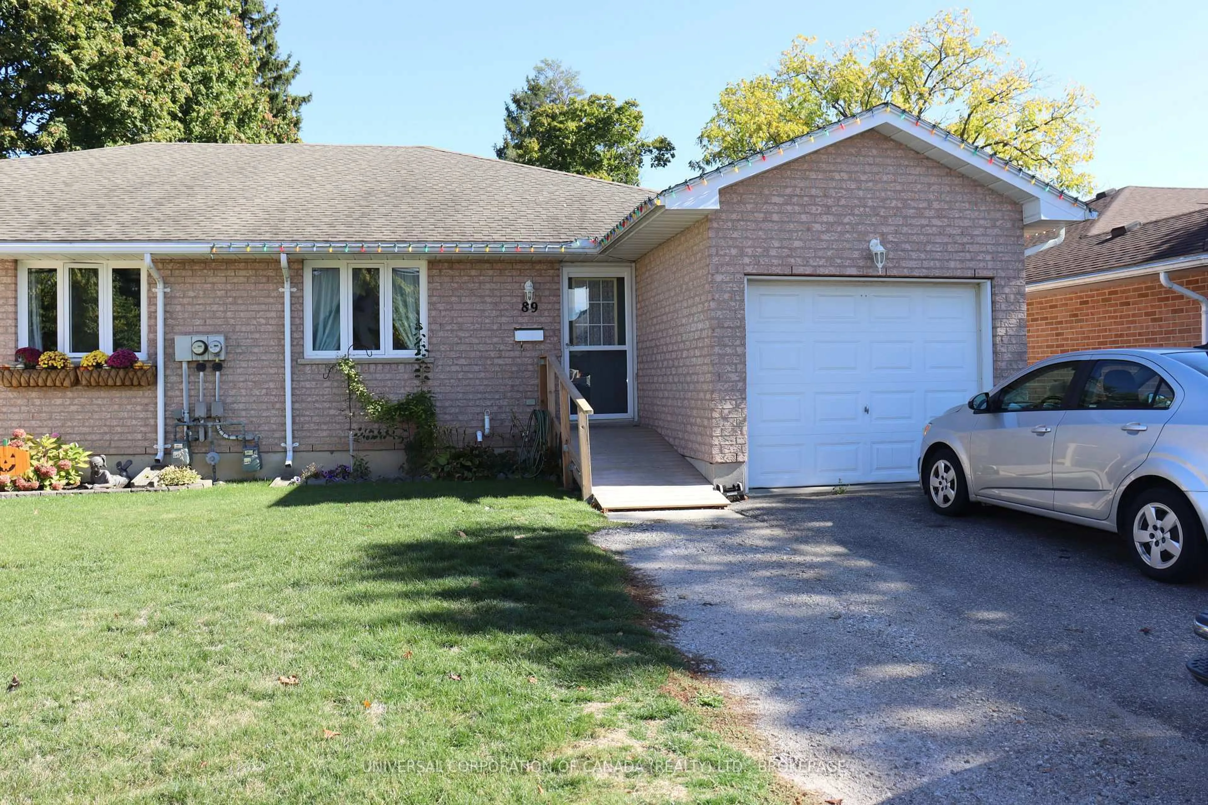 Home with brick exterior material, street for 89 Myrtle St, Aylmer Ontario N5H 2H7