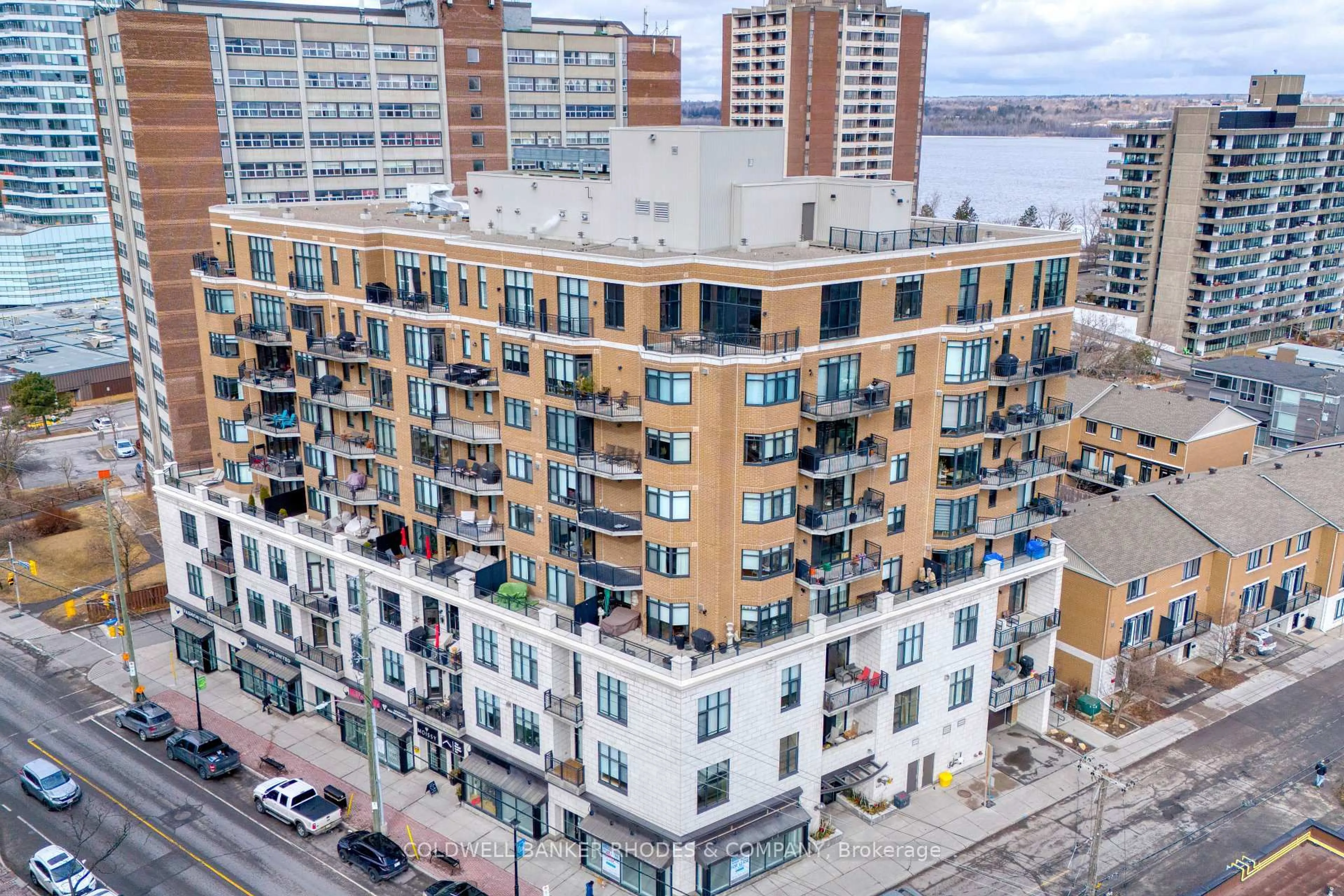 A pic from outside/outdoor area/front of a property/back of a property/a pic from drone, city buildings view from balcony for 420 Berkley Ave #605, Ottawa Ontario K2A 4H5