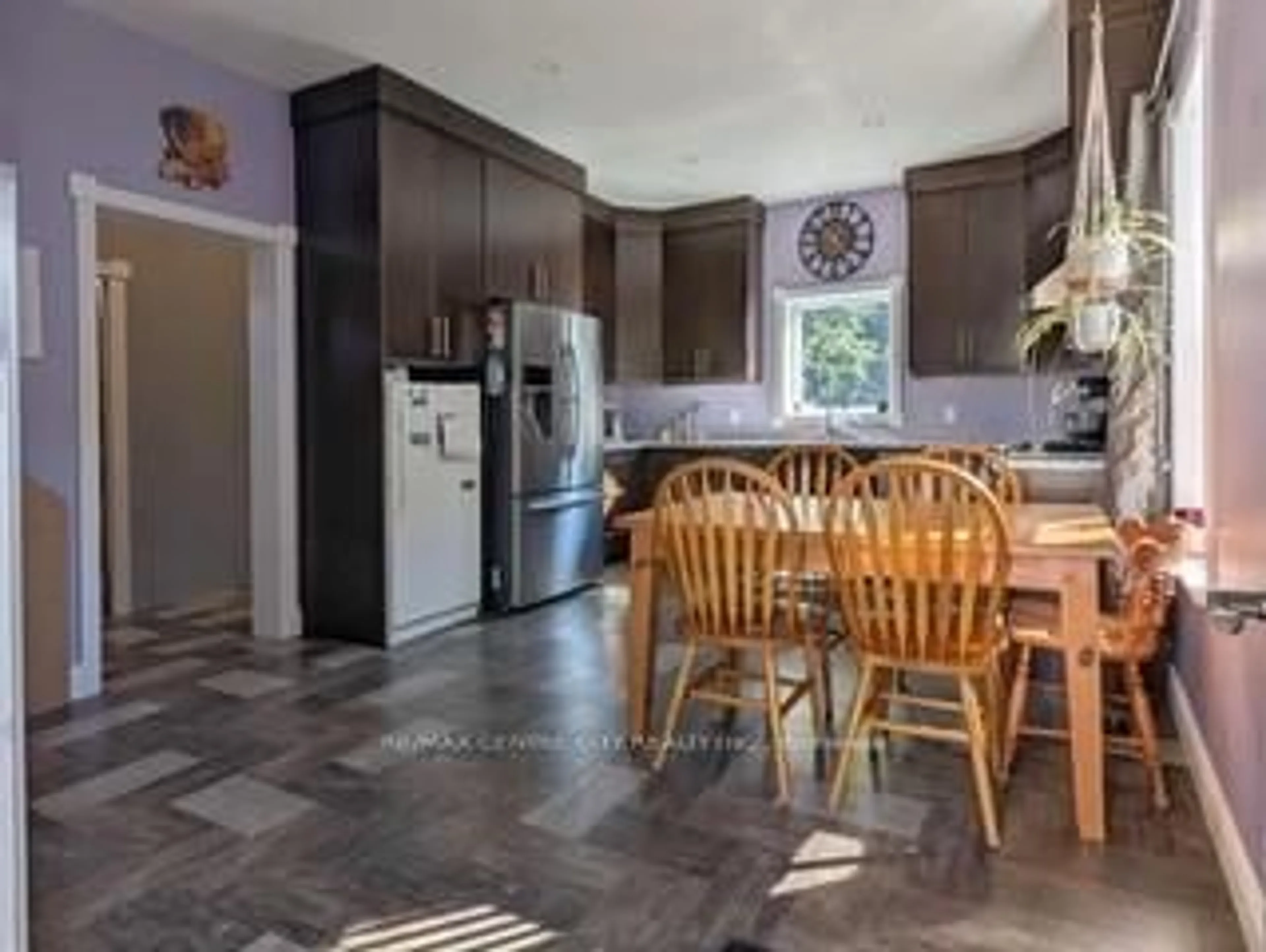 Open concept kitchen, ceramic/tile floor for 40 Goshen St, Bluewater Ontario N0M 2T0