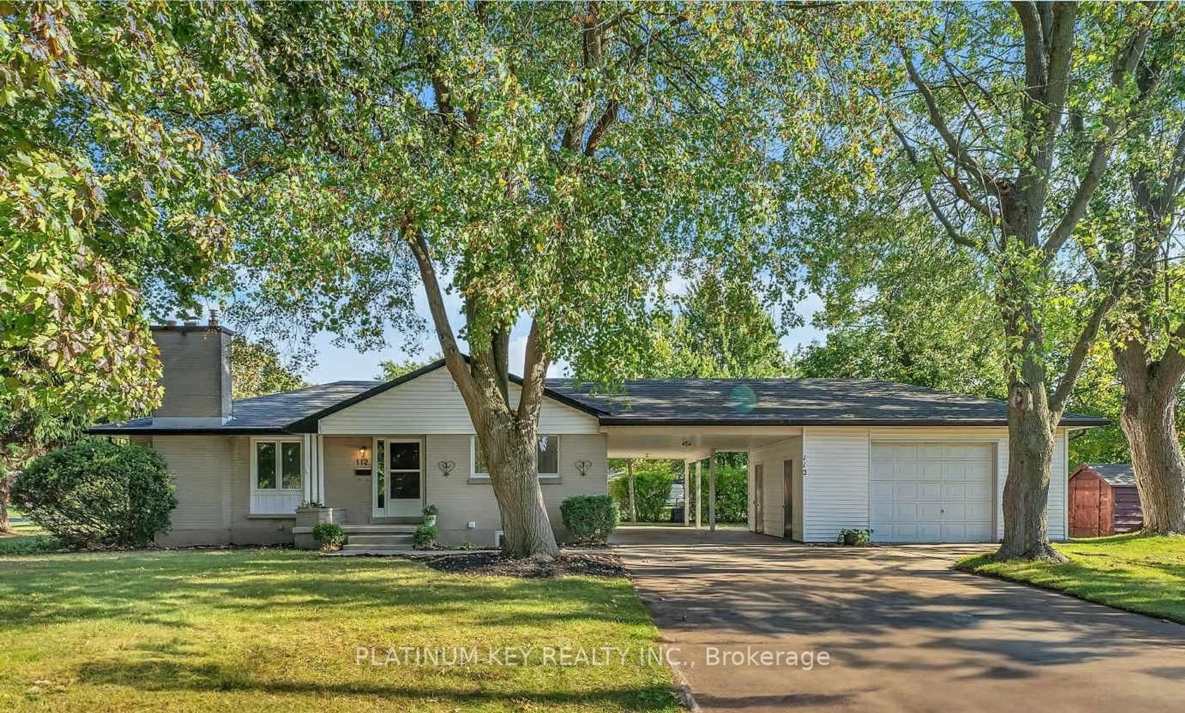 Unknown for 112 Ontario St, Strathroy-Caradoc Ontario N7G 1B6