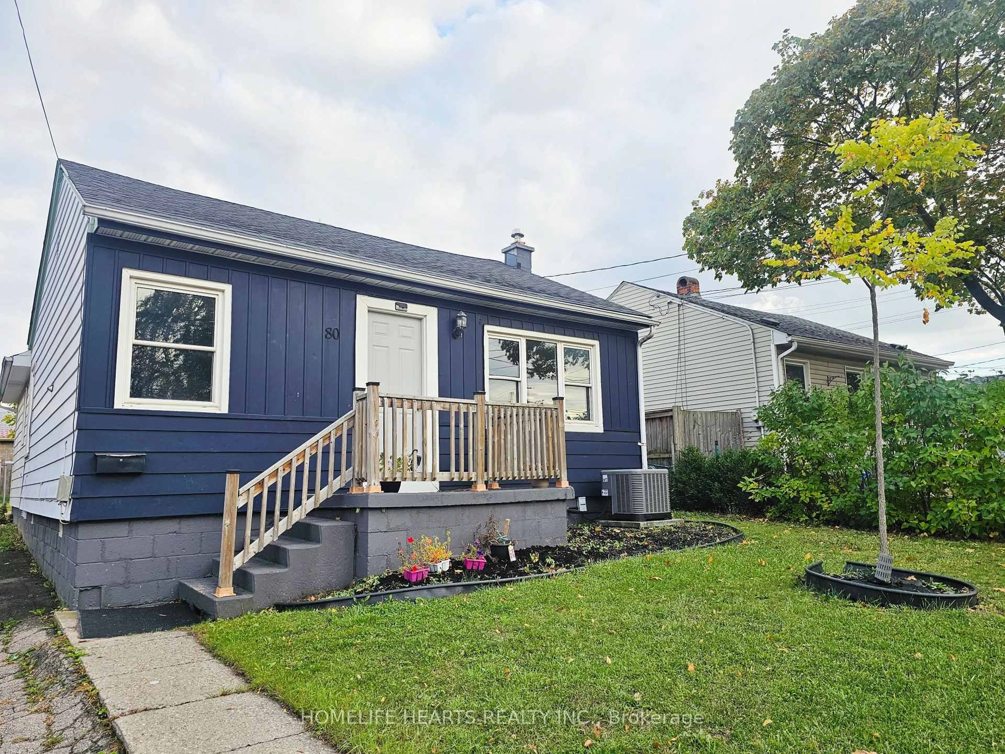 Home with vinyl exterior material, street for 80 Glennie Ave, Hamilton Ontario L8H 5V9