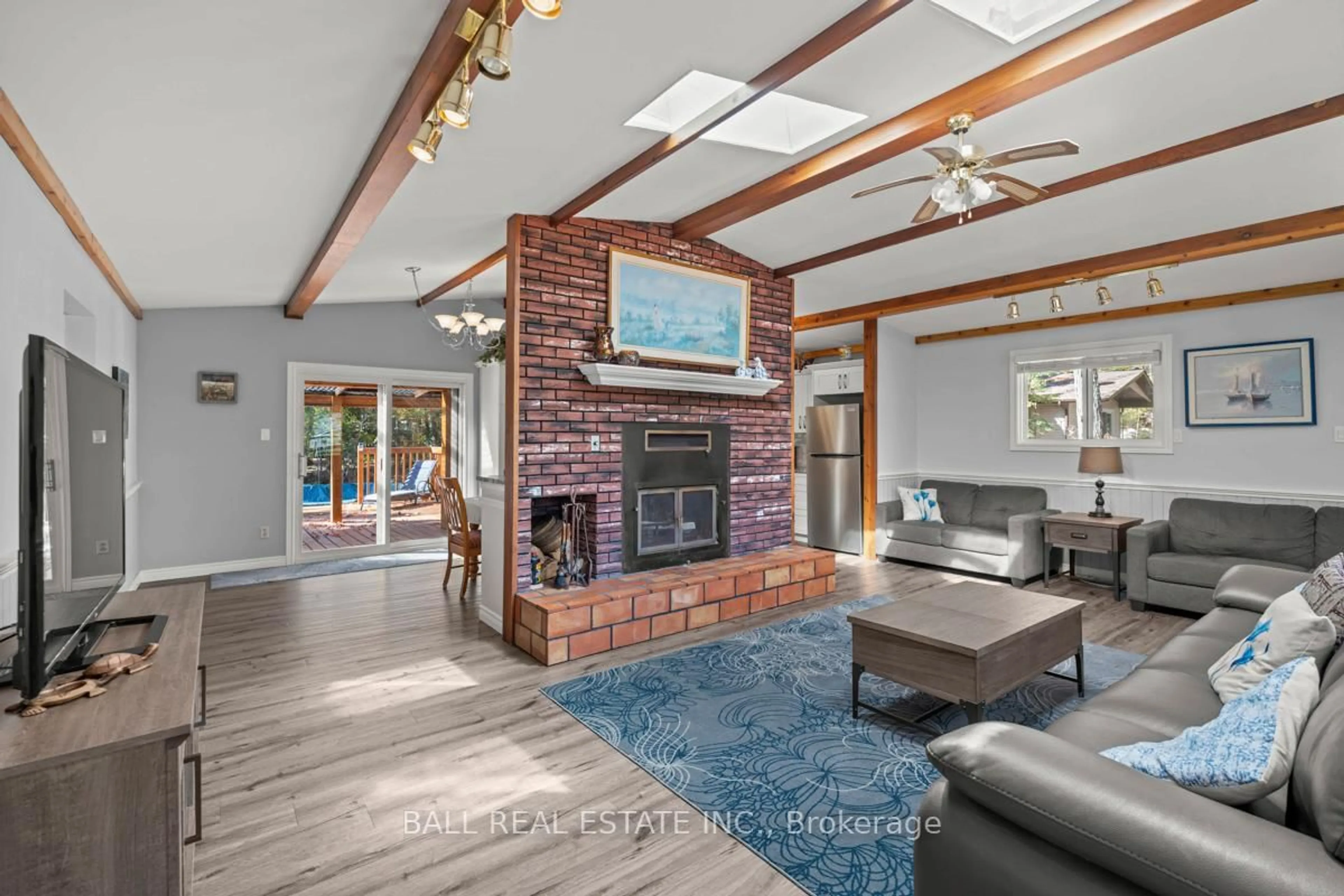 Living room with furniture, unknown for 80 Sumcot Dr, Trent Lakes Ontario K0L 1J0