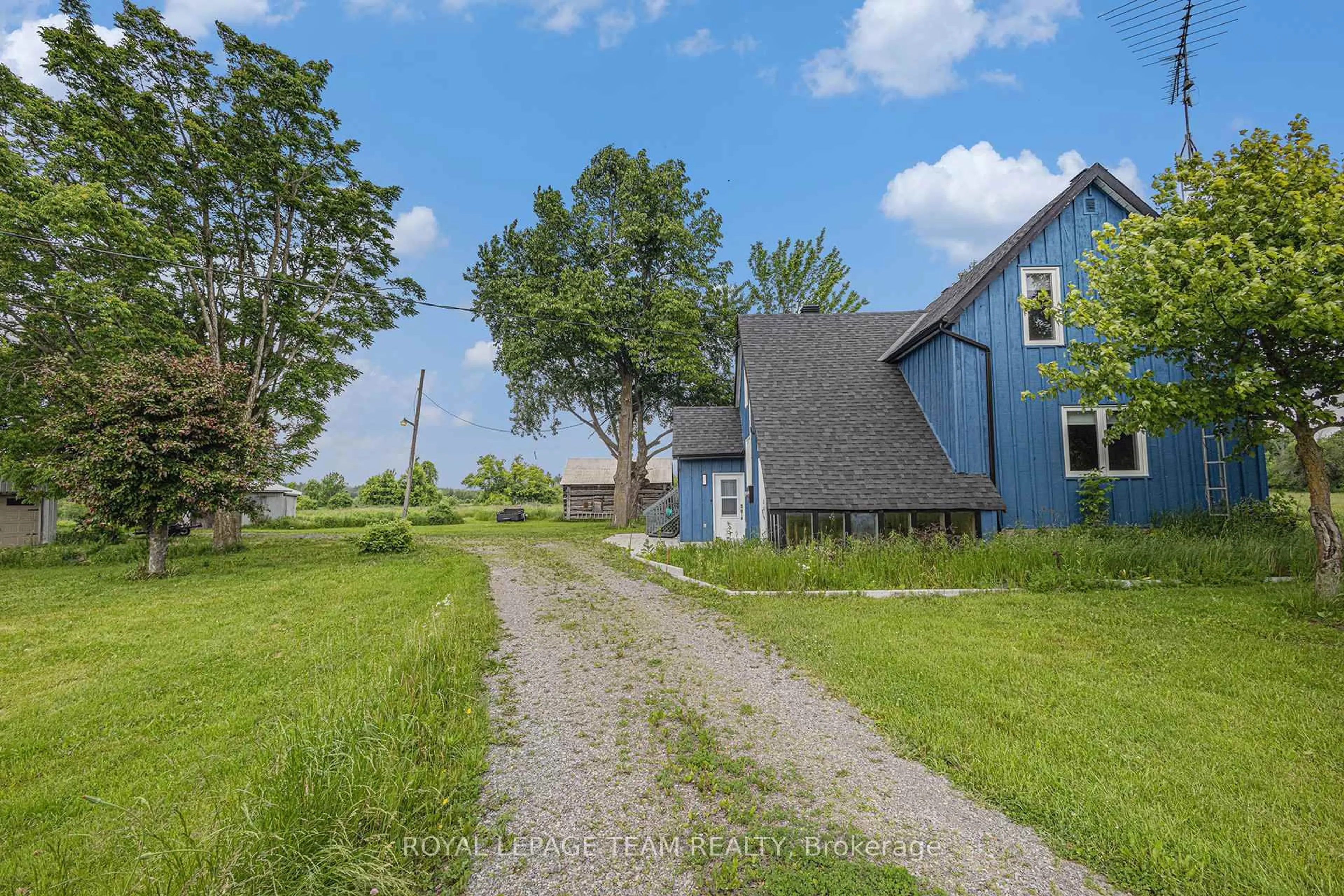 A pic from outside/outdoor area/front of a property/back of a property/a pic from drone, unknown for 3455 Donnelly Dr, Kemptville Ontario K0G 1J0