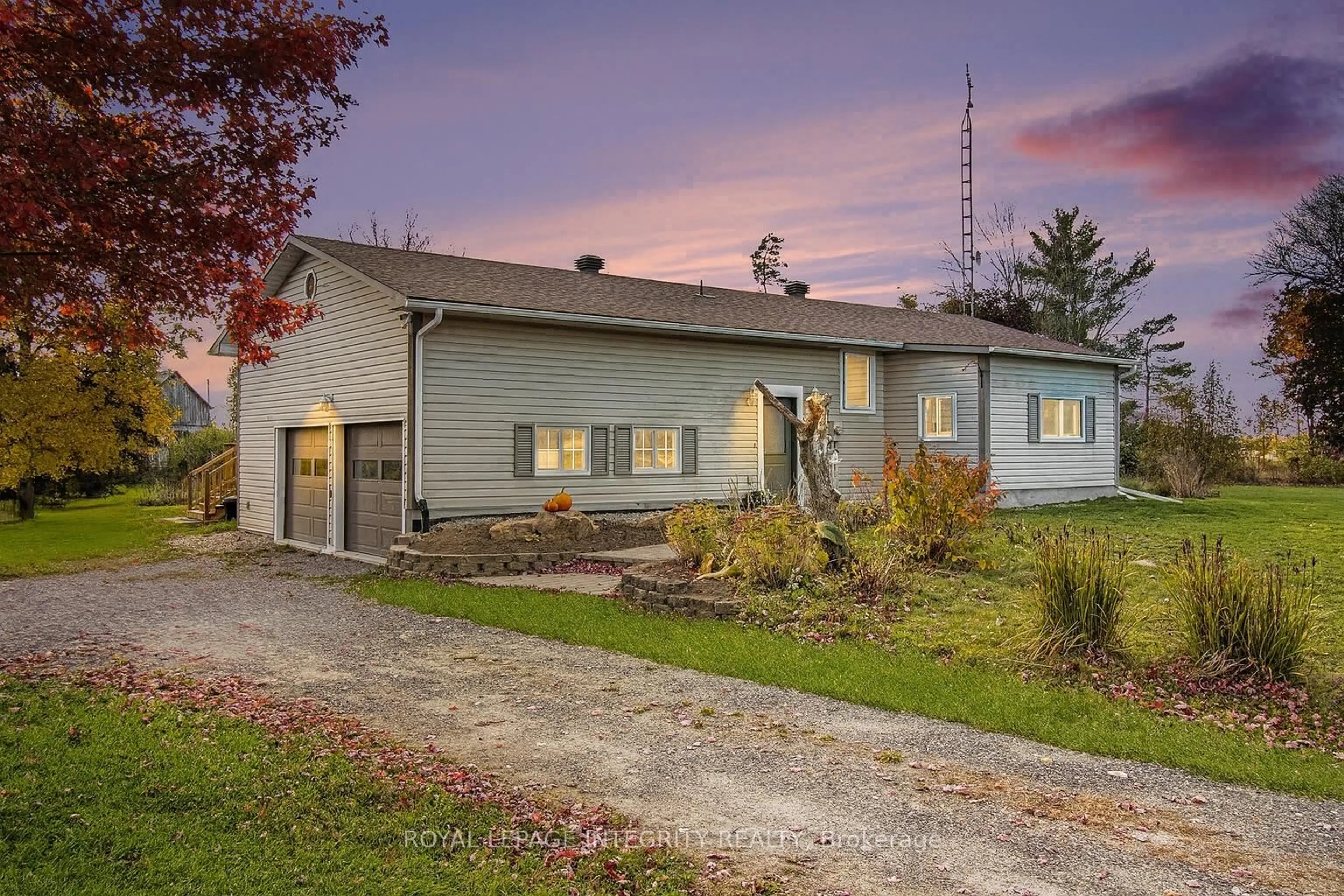 Unknown for 677 Bowes Sdrd, Perth Ontario K7H 3C6