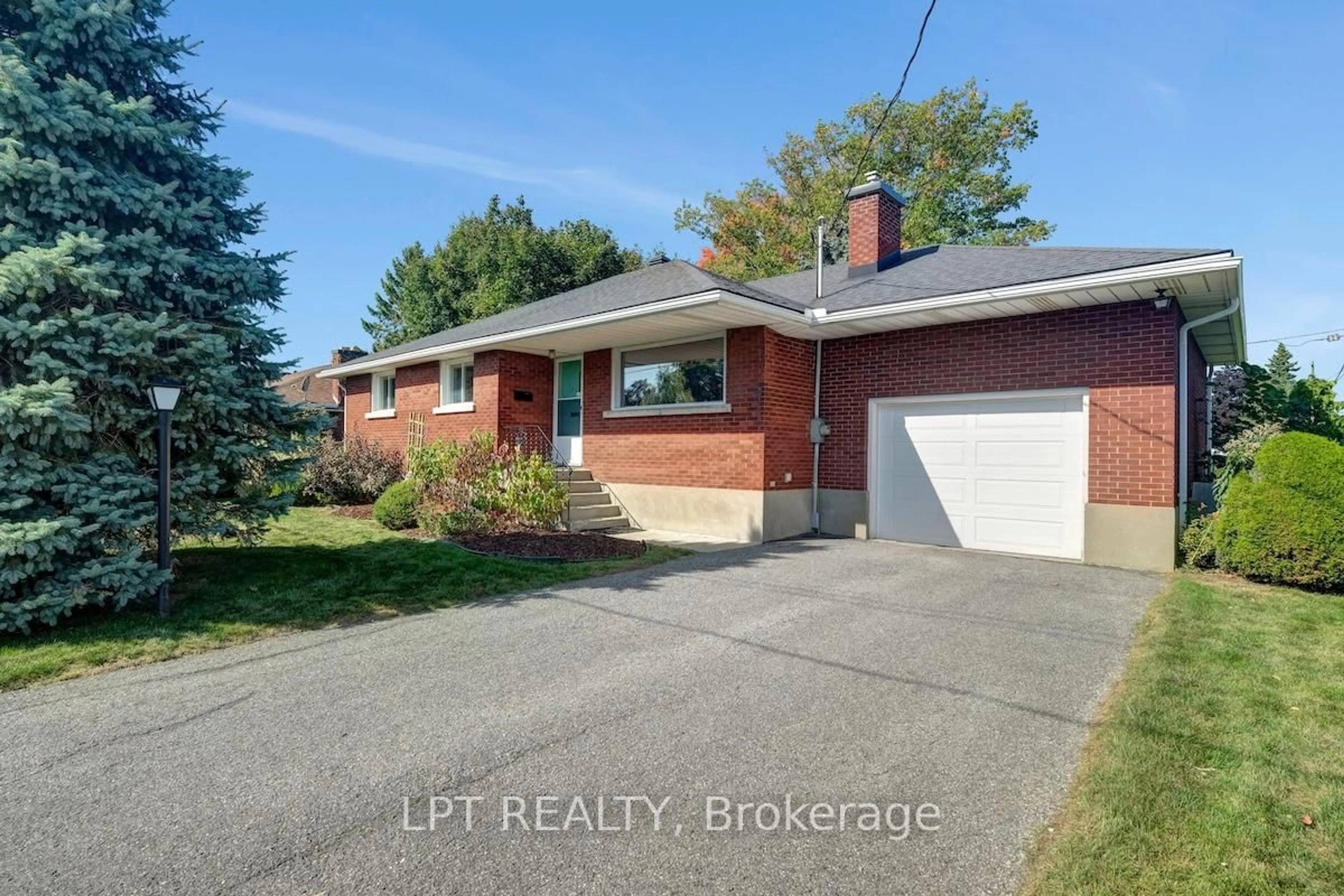 Home with brick exterior material, street for 151 Oakridge Blvd, Ottawa Ontario K2G 2V3