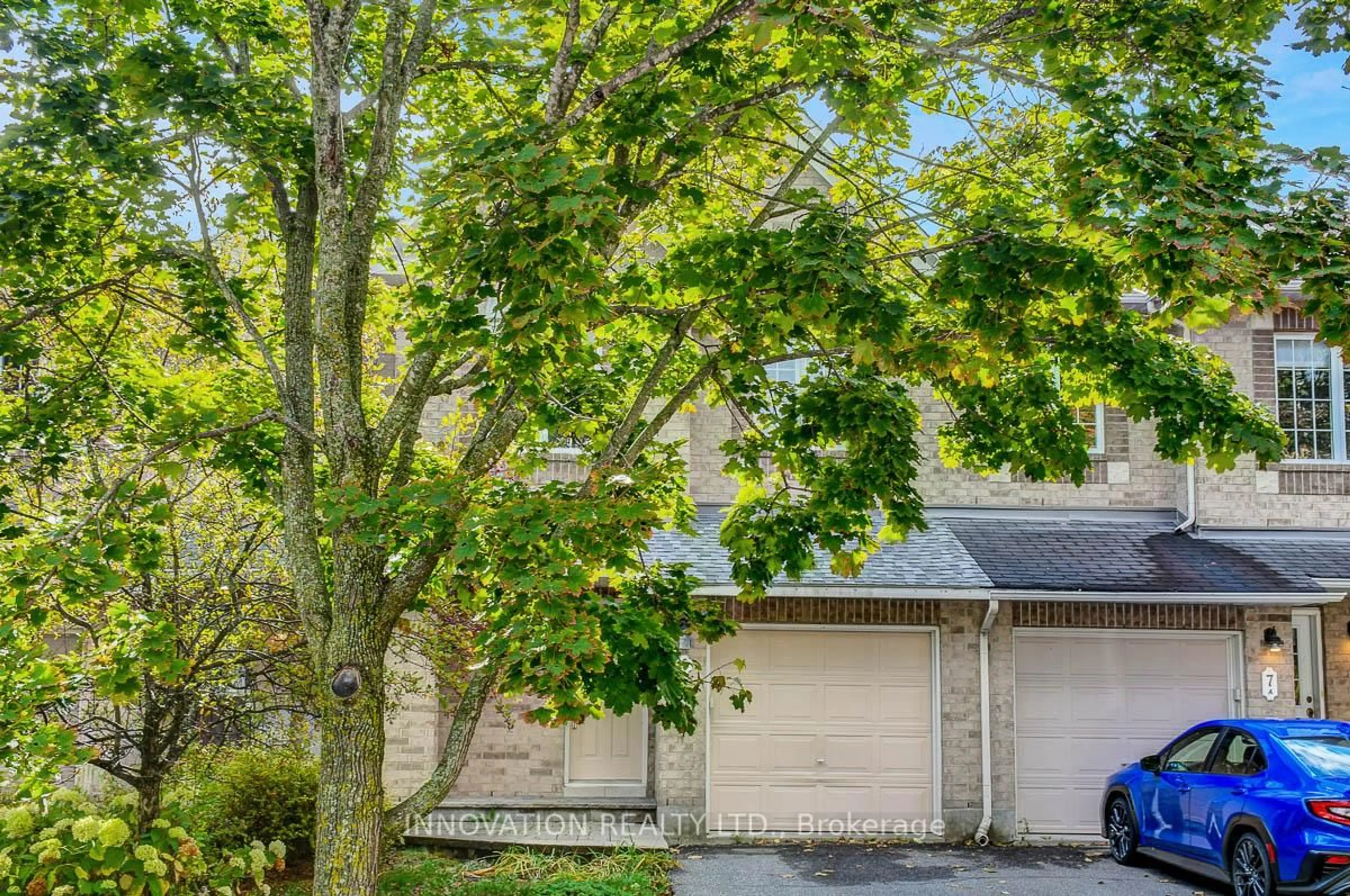 A pic from outside/outdoor area/front of a property/back of a property/a pic from drone, street for 5 Ipswich Terr, Ottawa Ontario K2K 3K4