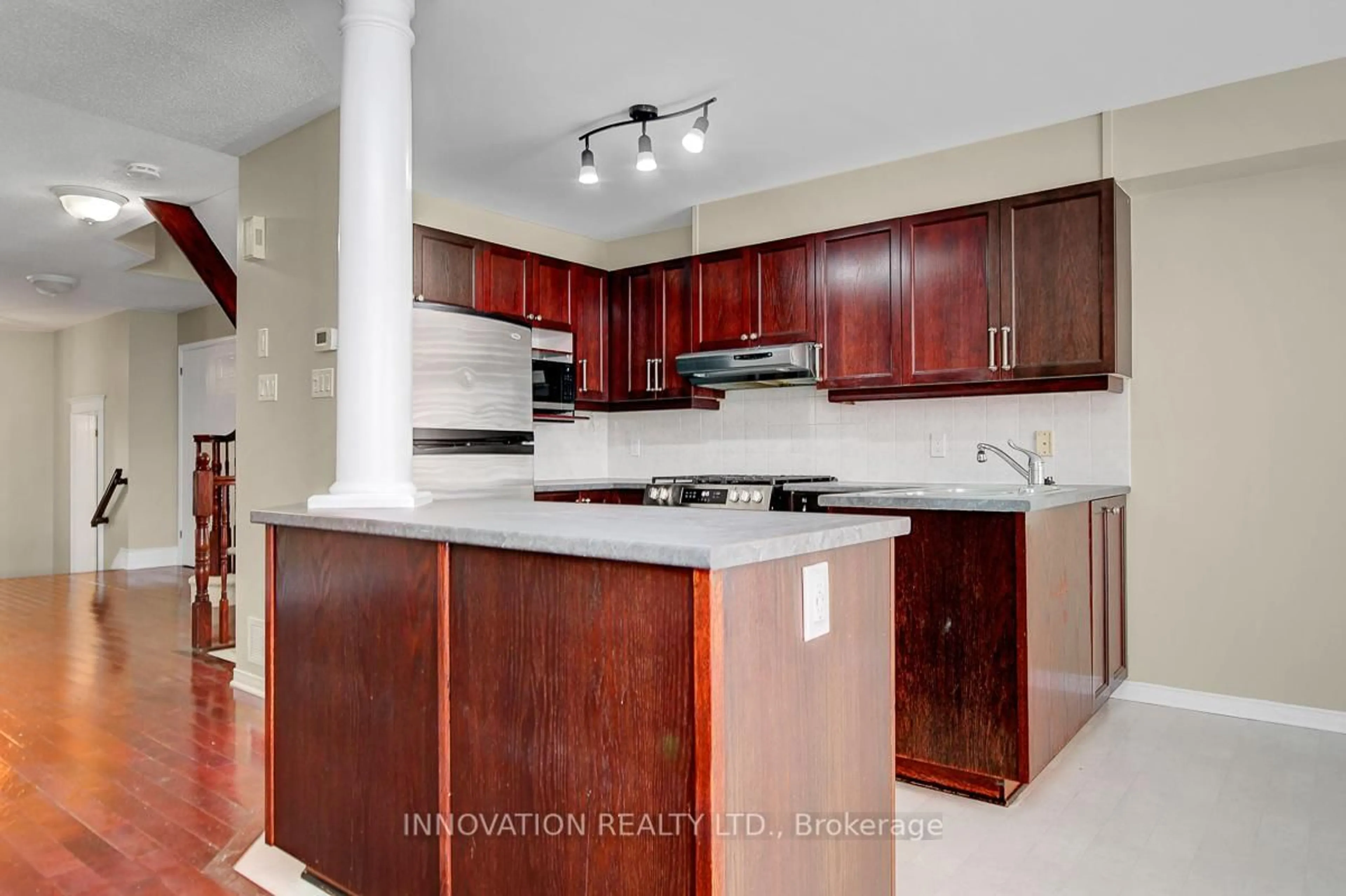 Open concept kitchen, unknown for 5 Ipswich Terr, Ottawa Ontario K2K 3K4