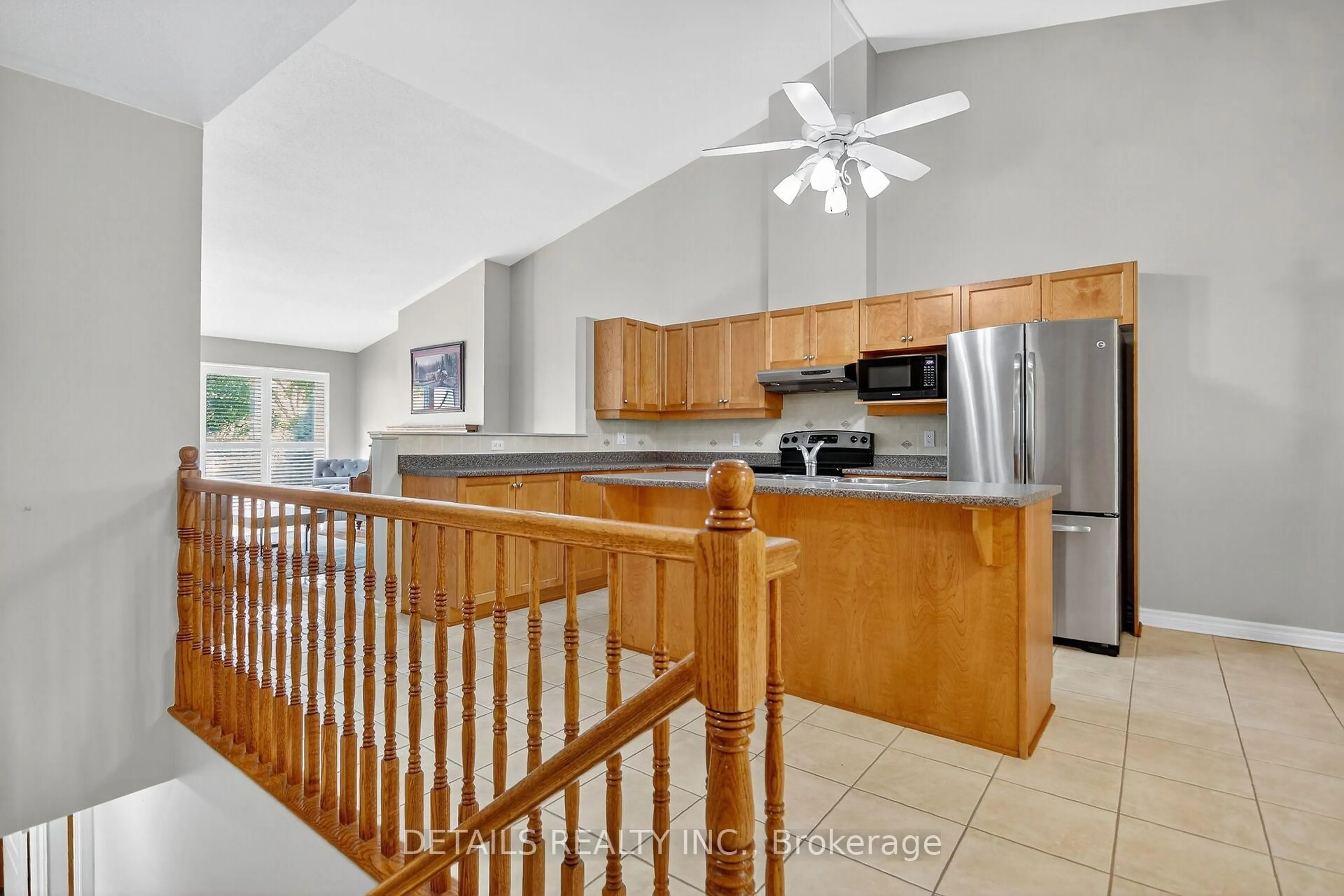 Open concept kitchen, ceramic/tile floor for 57 Nighthawk Cres, Kanata Ontario K2M 2X6