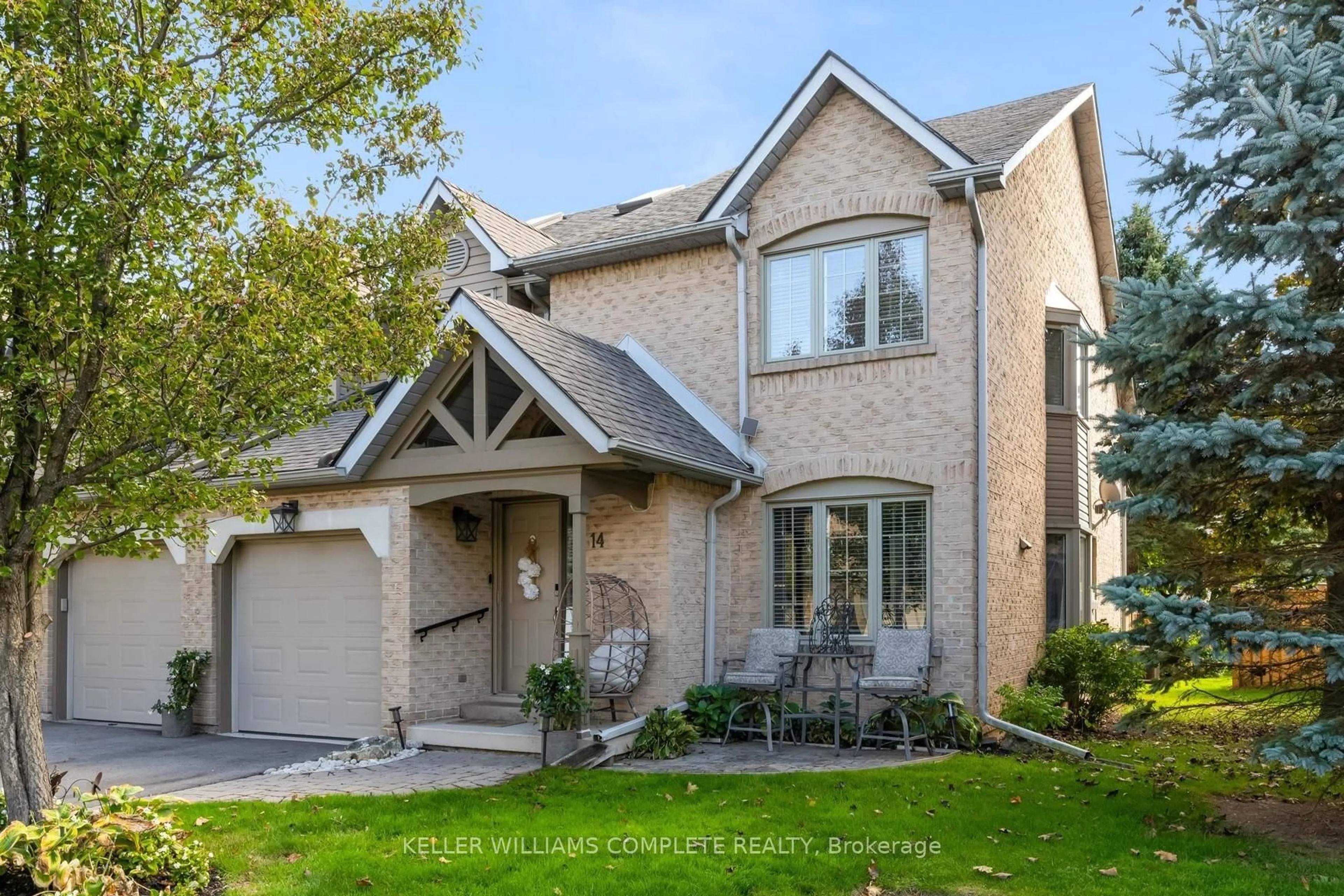 Home with brick exterior material, street for 286 Hamilton Dr #14, Hamilton Ontario L9G 4W6