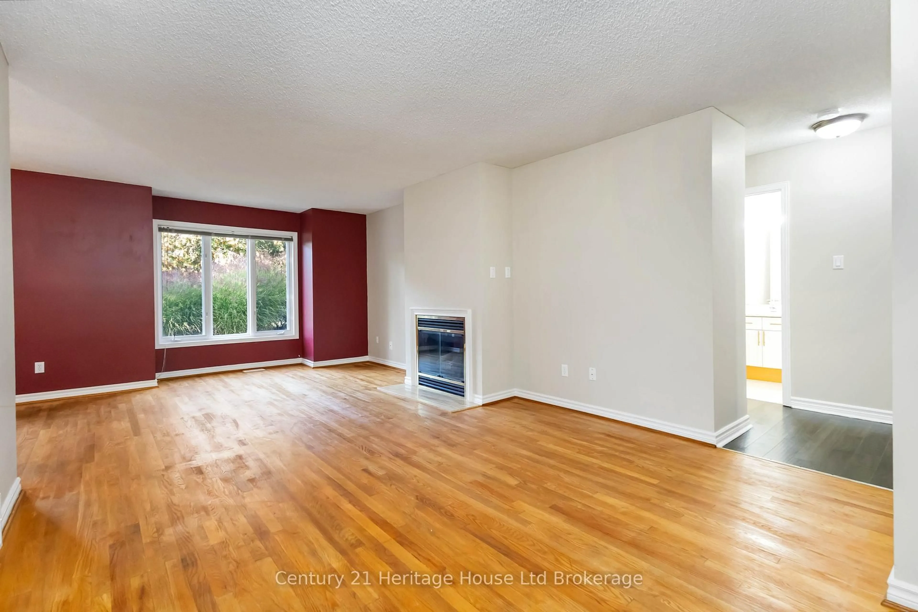 A pic of a room for 1500 Richmond St #66, London North Ontario N6G 4T8
