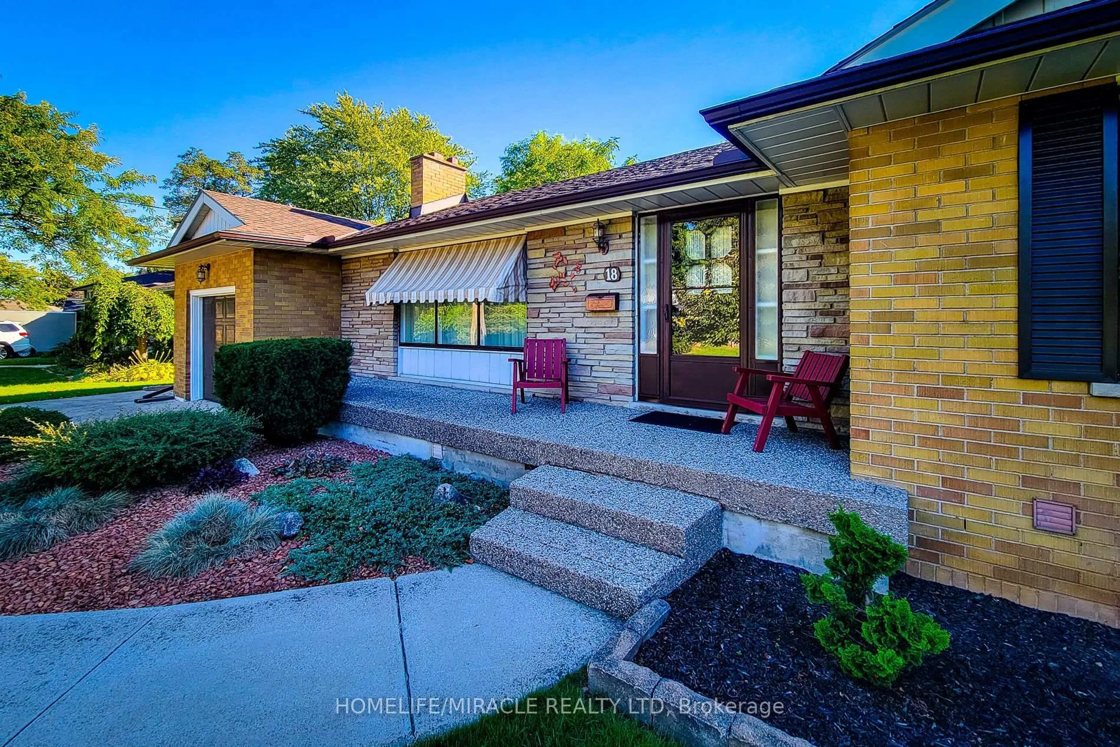 Home with brick exterior material, street for 18 Manor Pl, Hamilton Ontario L8G 3S9