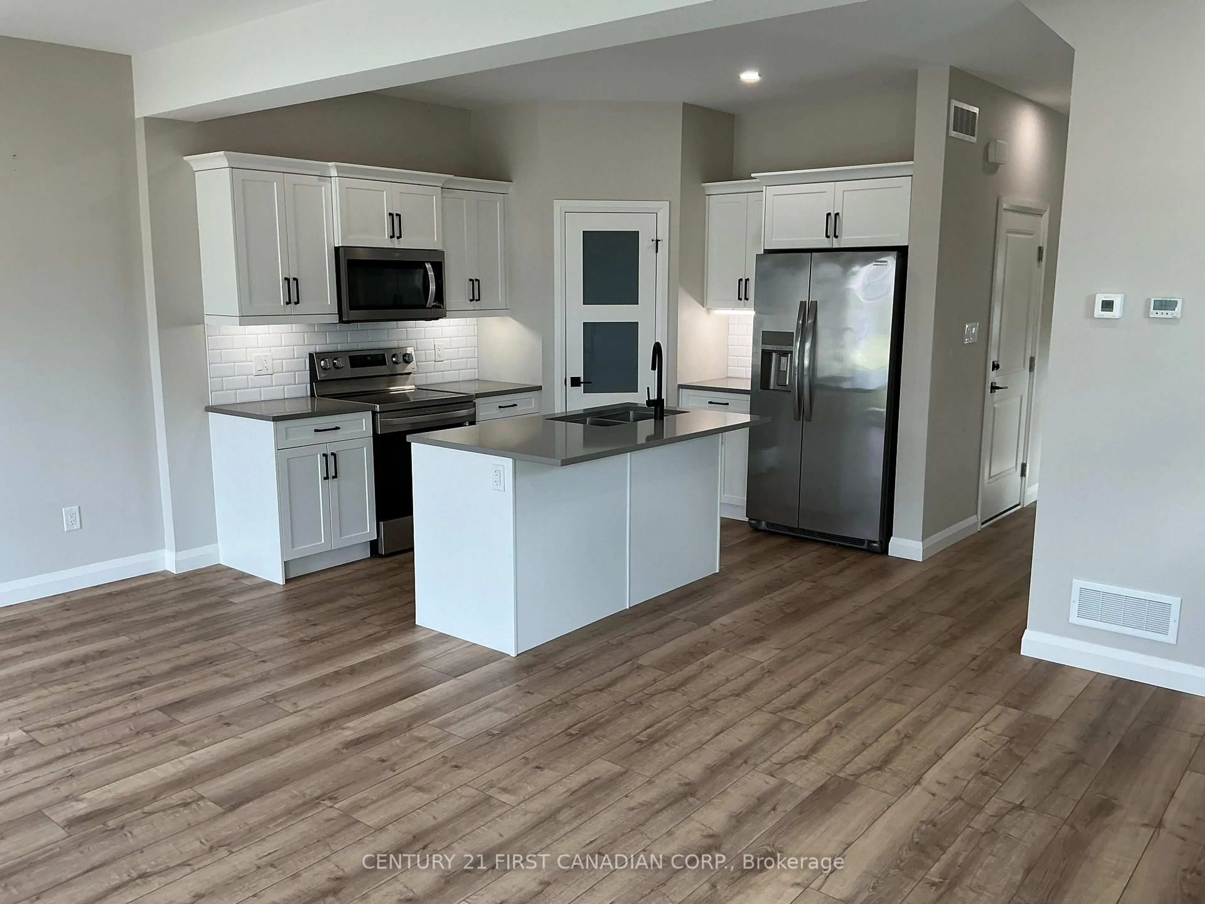 Open concept kitchen, unknown for 17 Nicholson St #26, Lucan Biddulph Ontario N0M 2J0