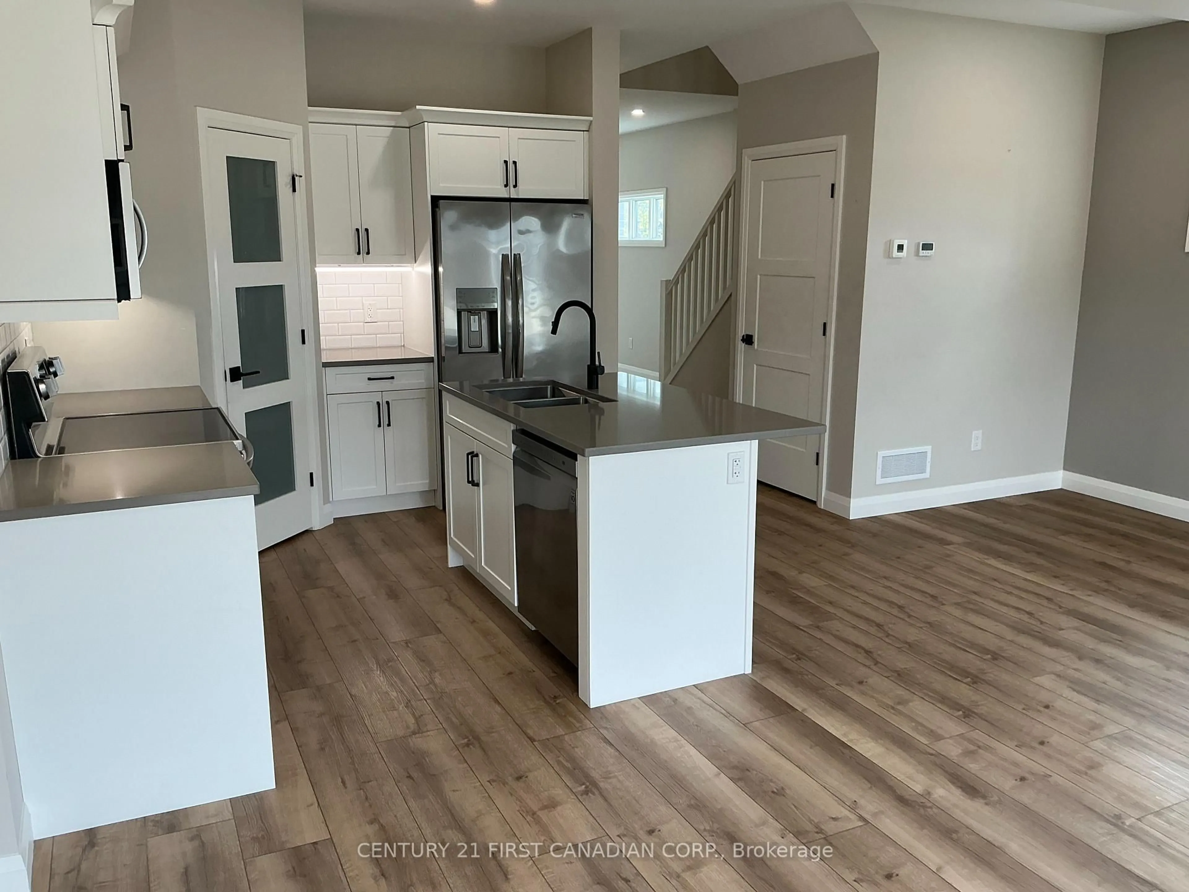 Open concept kitchen, unknown for 17 Nicholson St #26, Lucan Biddulph Ontario N0M 2J0