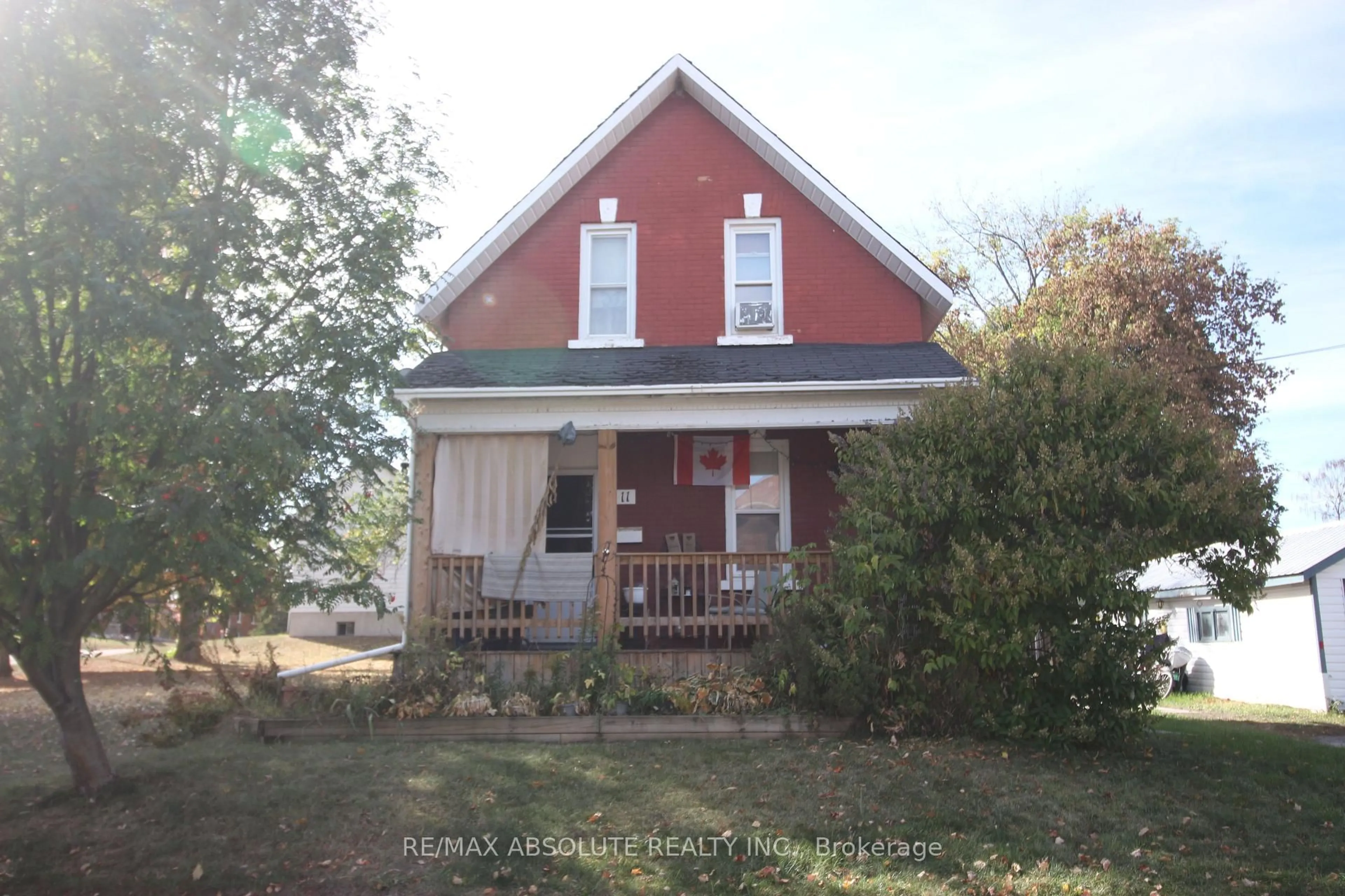 A pic from outside/outdoor area/front of a property/back of a property/a pic from drone, street for 11 Gould St, Cobden Ontario K0J 1K0