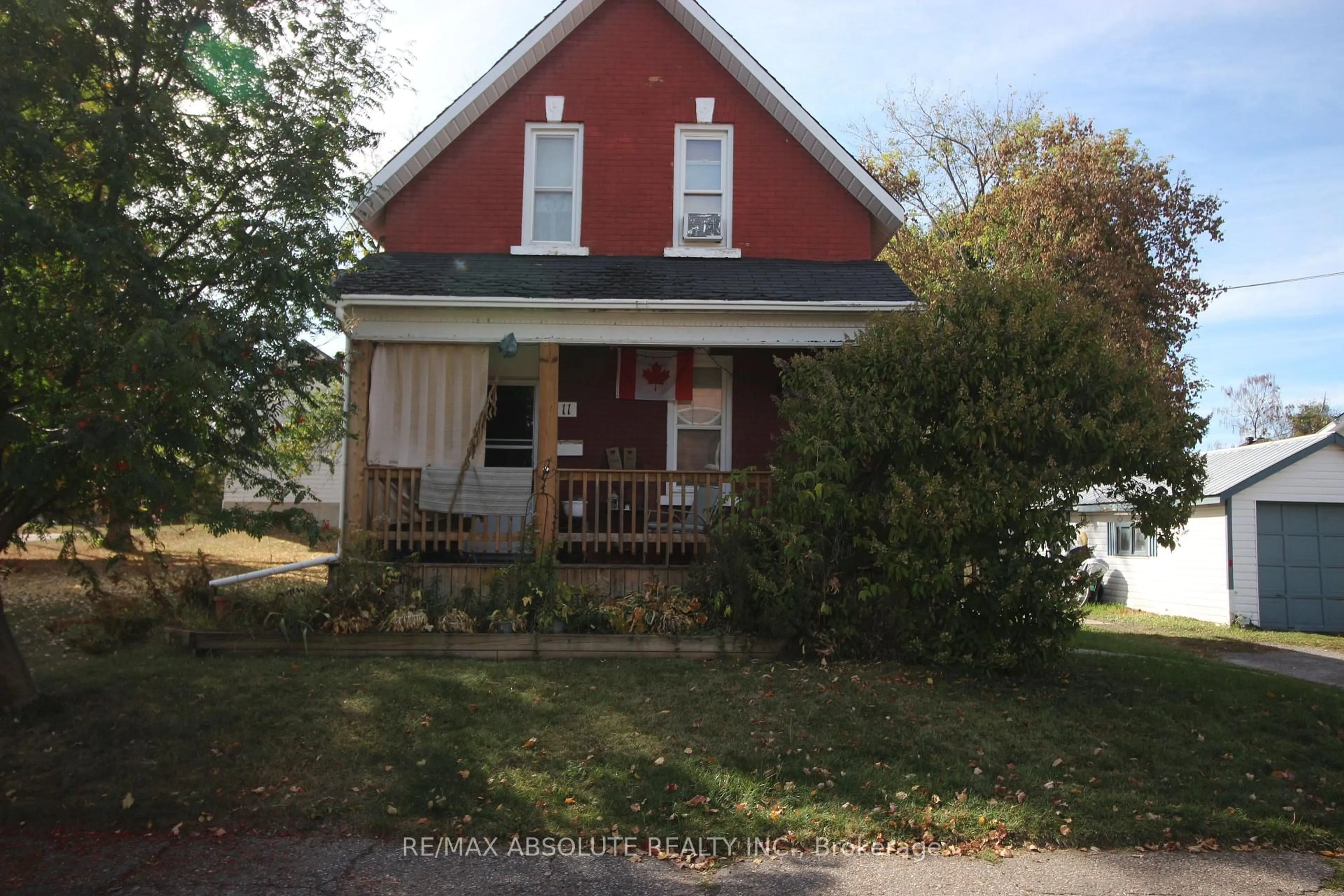 Unknown for 11 Gould St, Cobden Ontario K0J 1K0