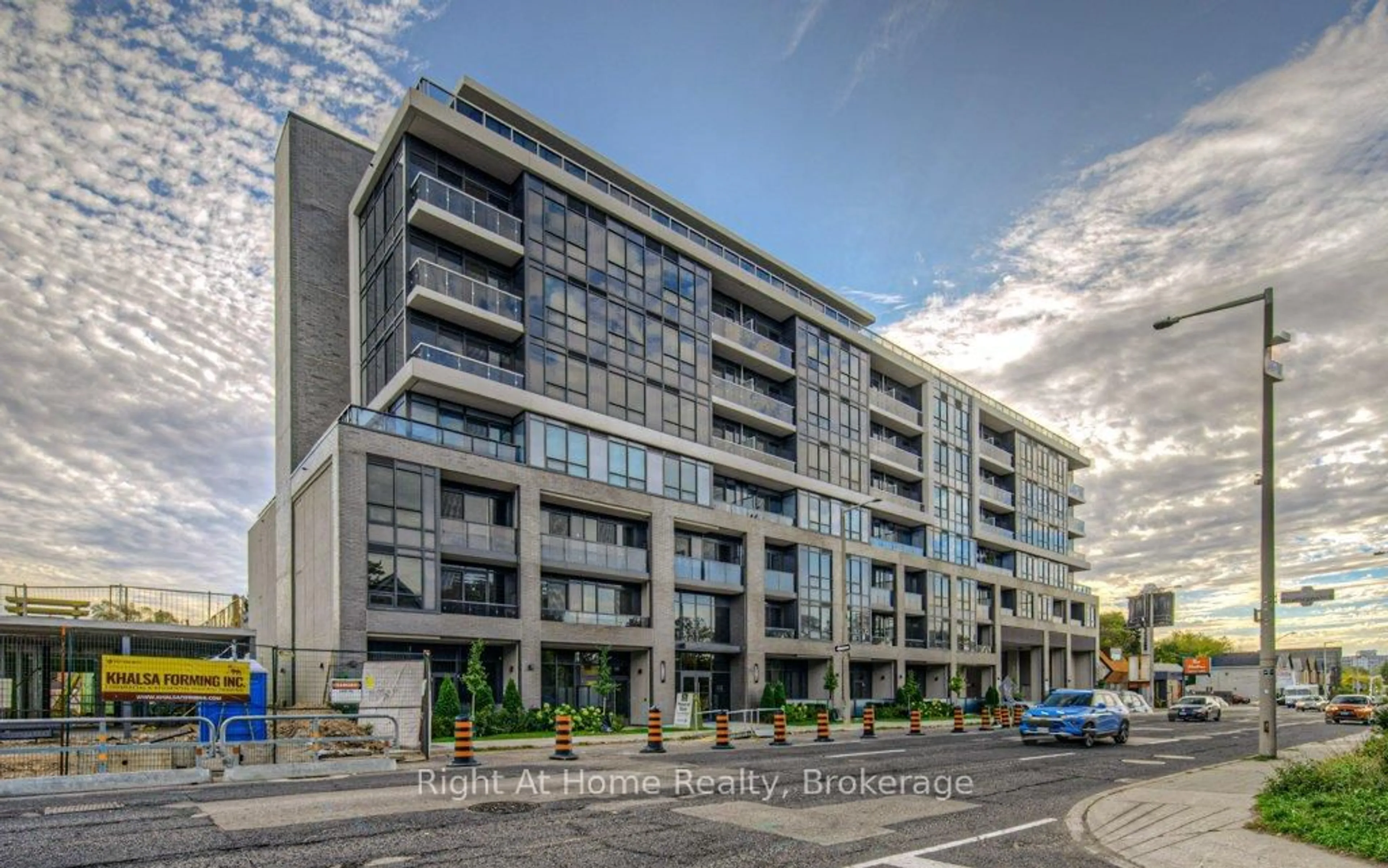 Unknown for 415 MAIN St #716, Hamilton Ontario L8P 1K5