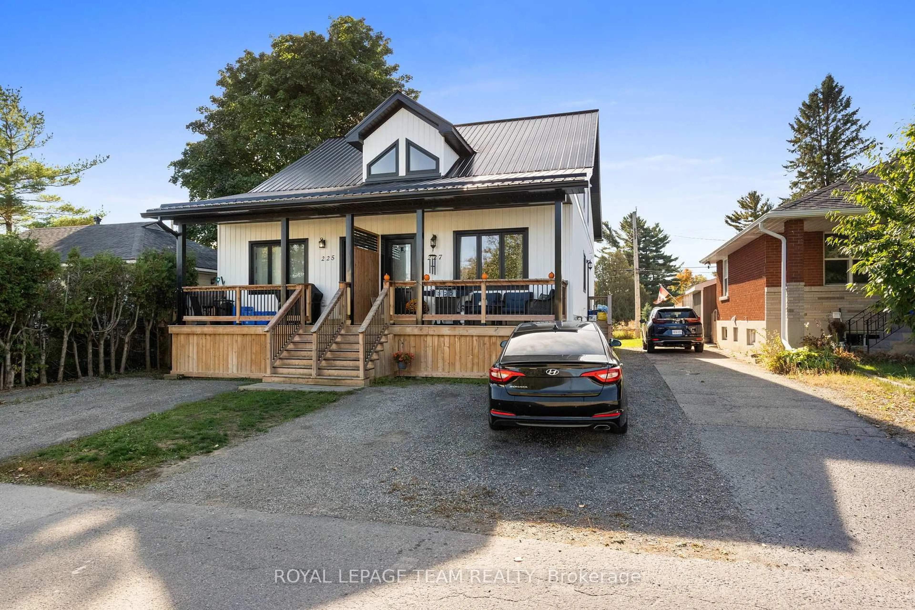 A pic from outside/outdoor area/front of a property/back of a property/a pic from drone, street for 227 ROBERTA Cres, Prescott Ontario K0E 1T0