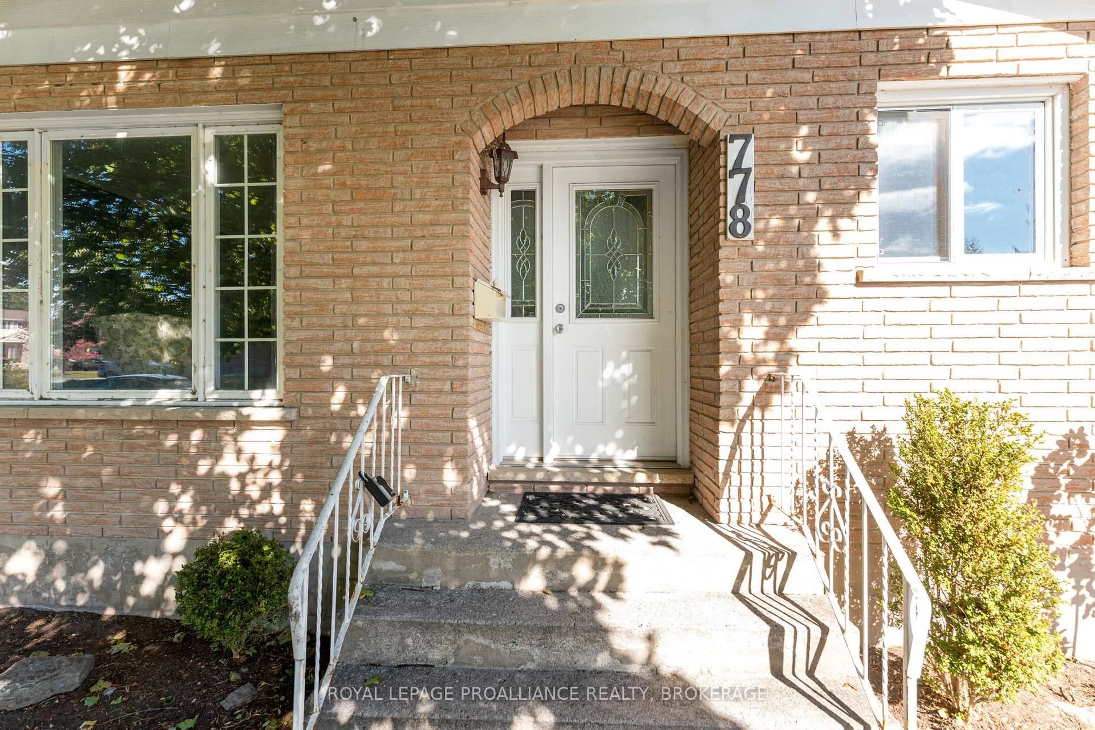 Unknown for 778 Cedarwood Dr, Kingston Ontario K7P 1M7