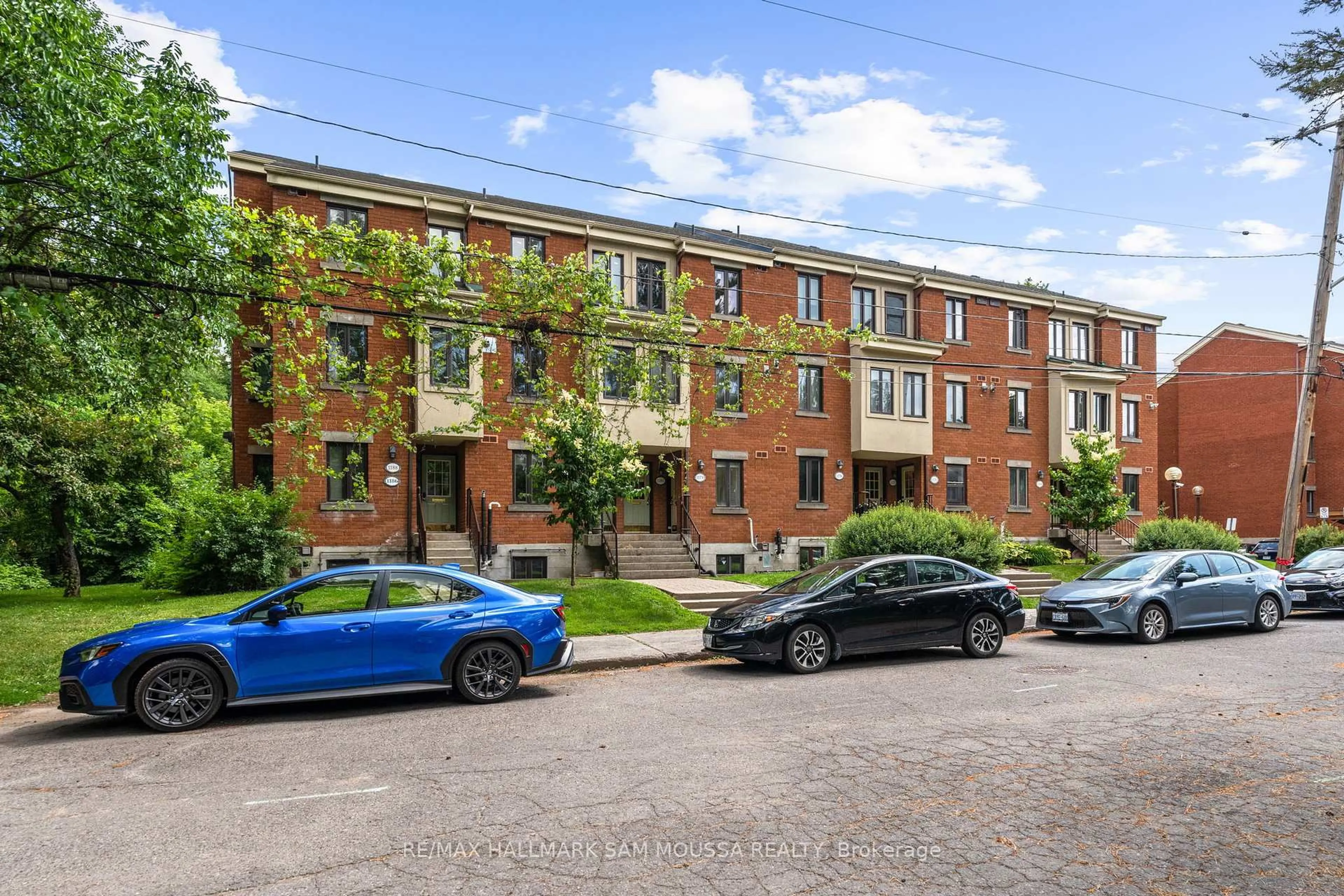 Home with brick exterior material, street for 1178 Blasdell Ave, Ottawa Ontario K1K 4H5