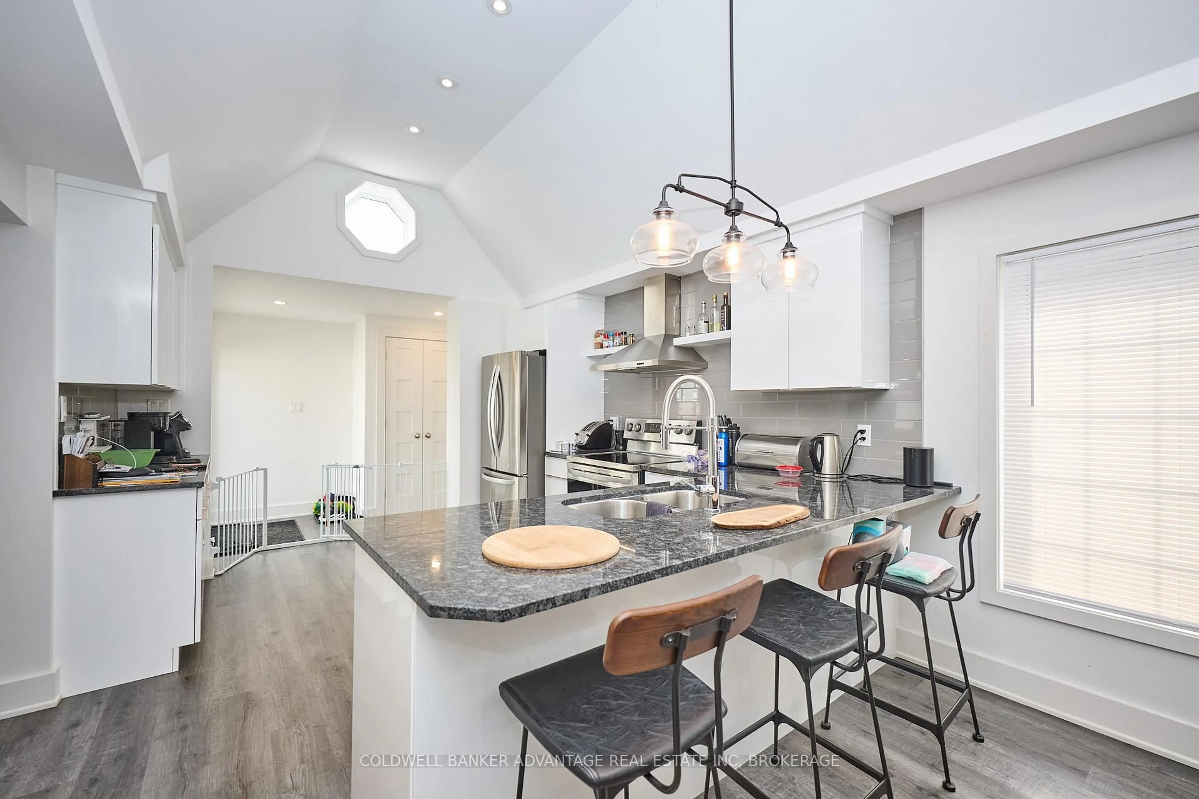 Open concept kitchen, unknown for 71 Deere St, Welland Ontario L3B 2L7