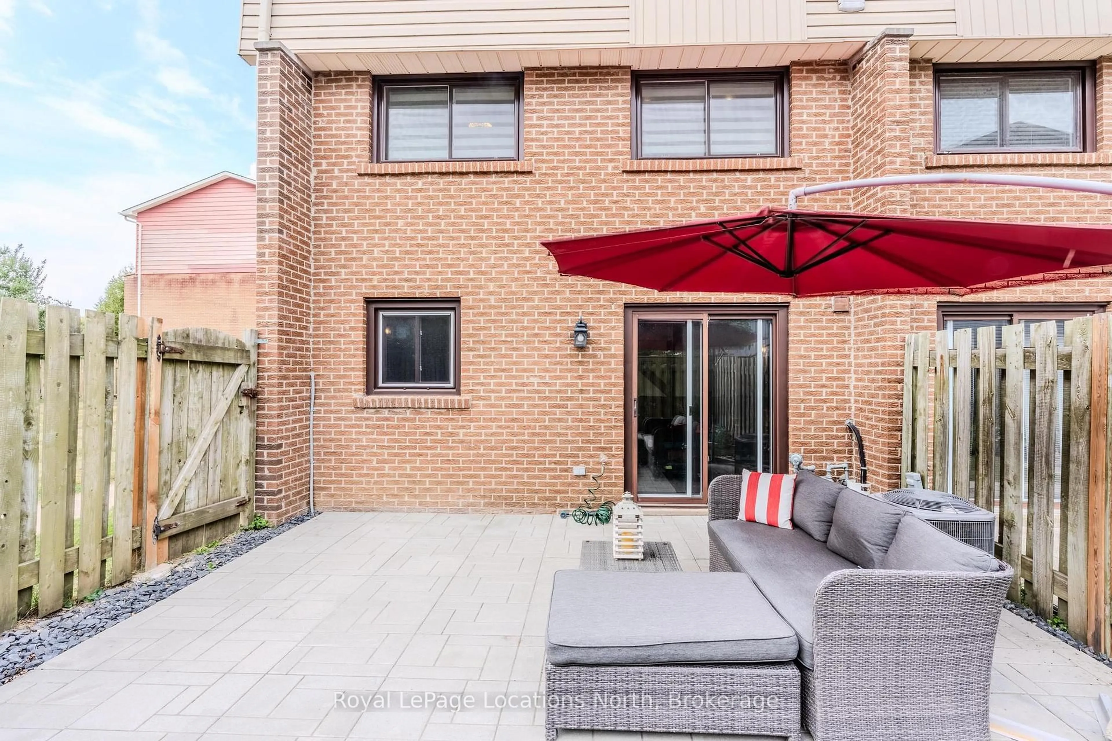 Patio, street for 187 Grulke St, Kitchener Ontario N2A 2S6