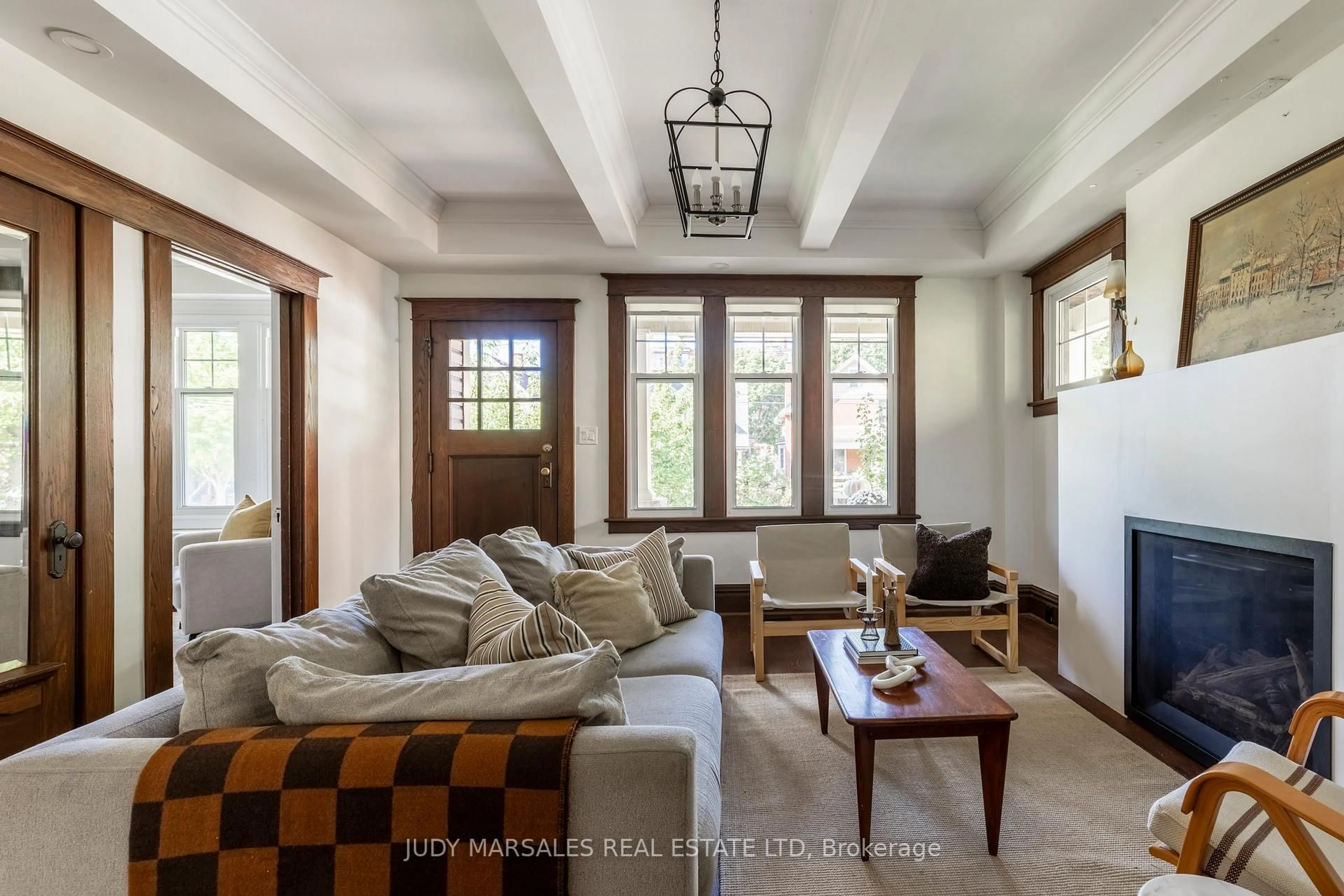 Unknown for 27 Cliff Ave, Hamilton Ontario L8V 2S1