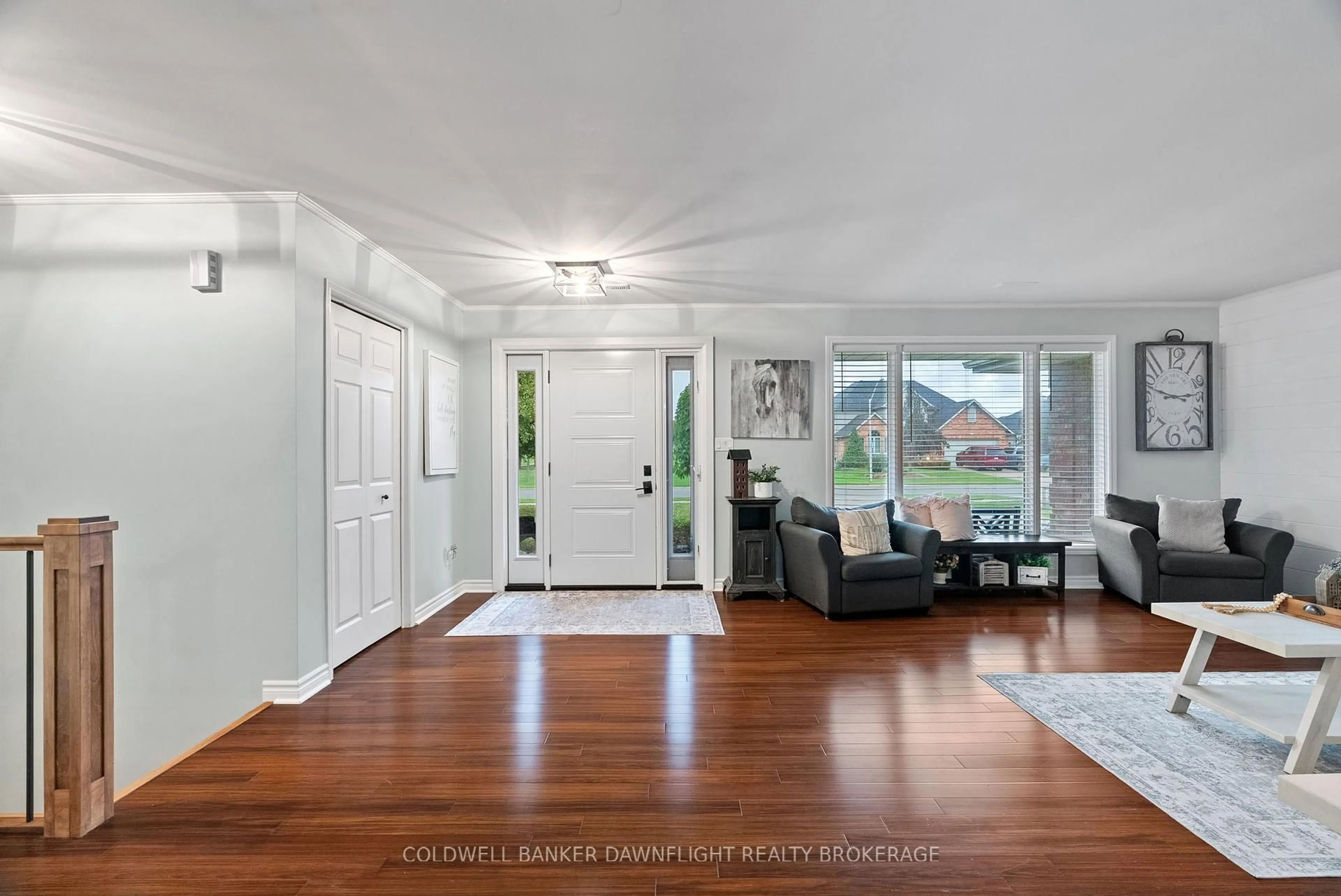 Indoor entryway for 399 Pryde Blvd, South Huron Ontario N0M 1S1