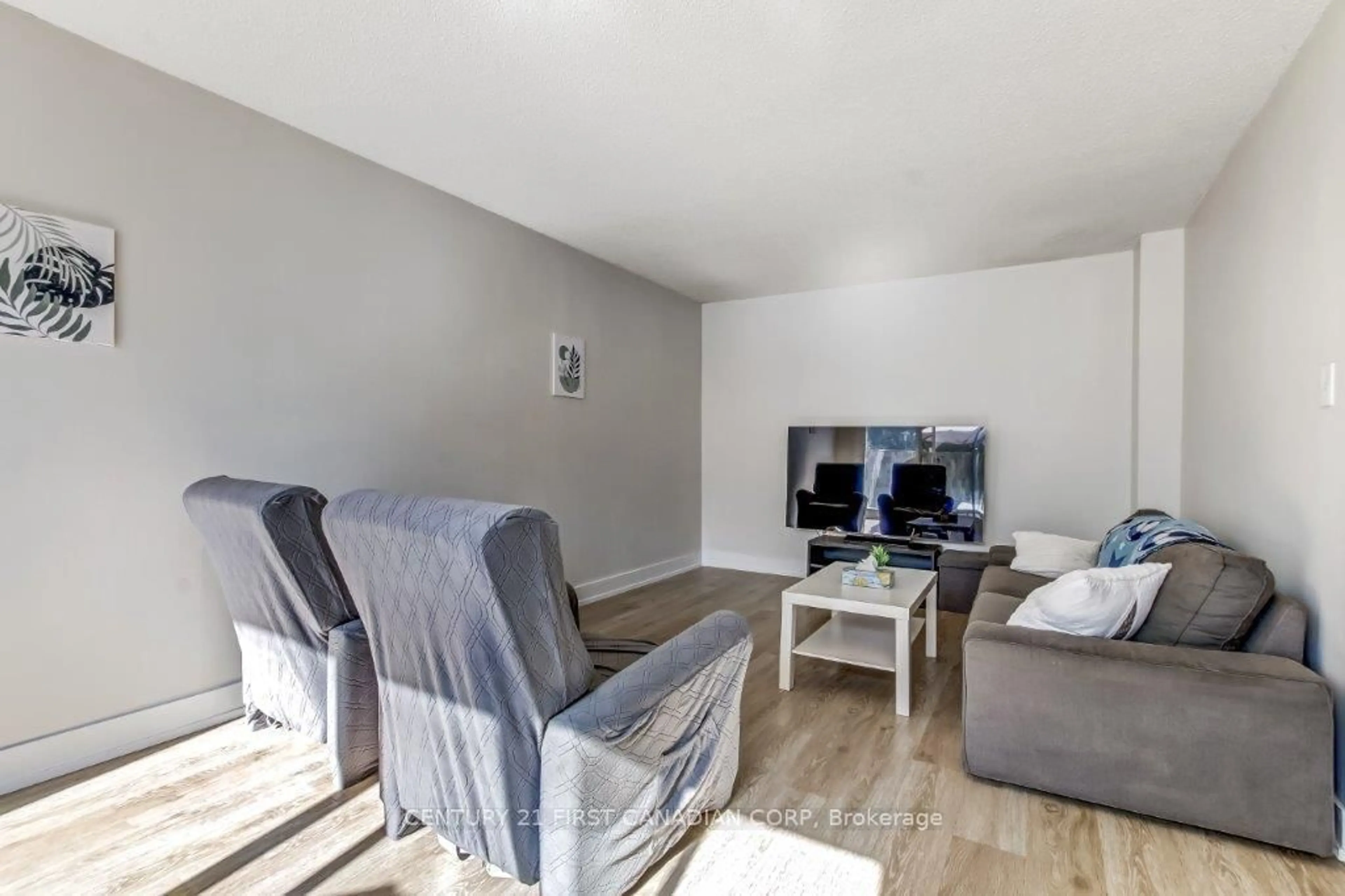 Living room with furniture, unknown for 590 Millbank Dr #12, London South Ontario N6E 2H2
