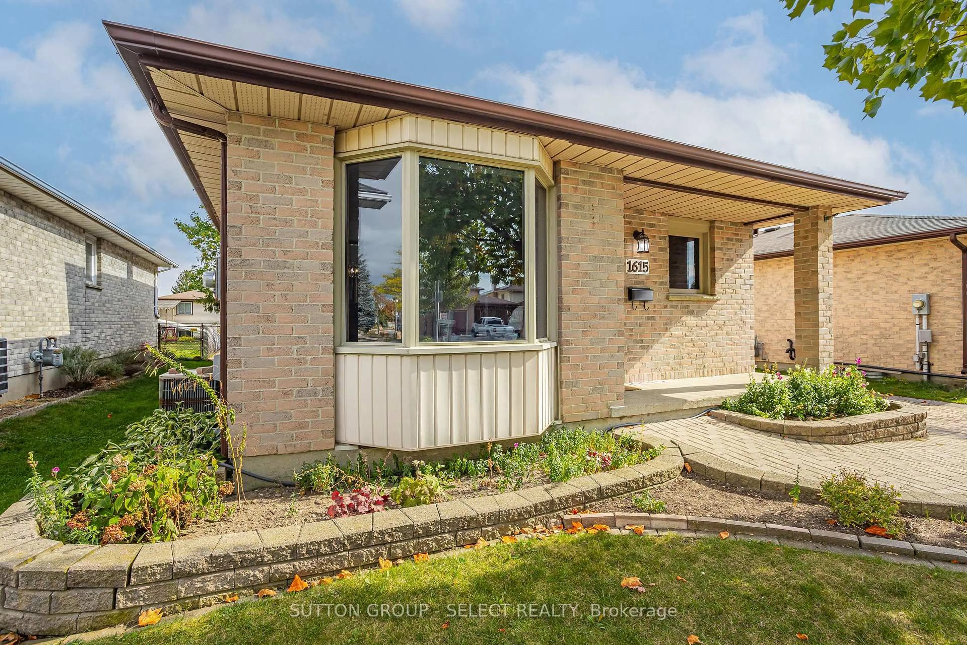 Home with brick exterior material, street for 1615 Jalna Blvd, London South Ontario N6E 3K9