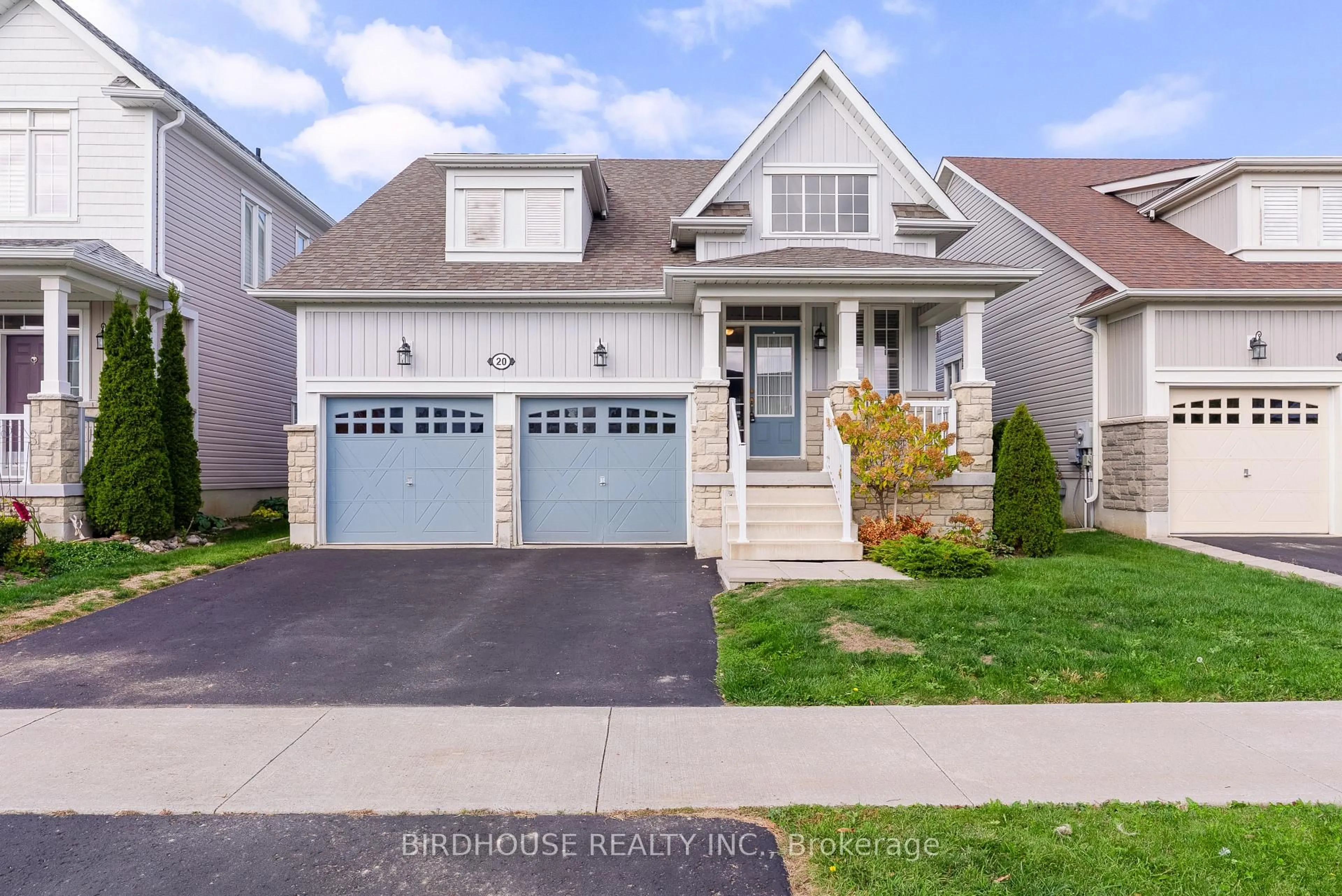 Home with vinyl exterior material, street for 20 Maguire St, Kawartha Lakes Ontario K9V 0L6